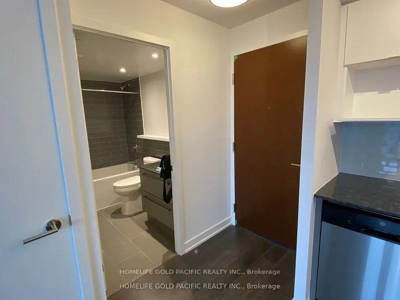 120 Varna Drive, #725