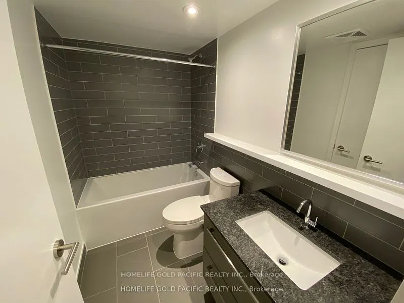 120 Varna Drive, #725