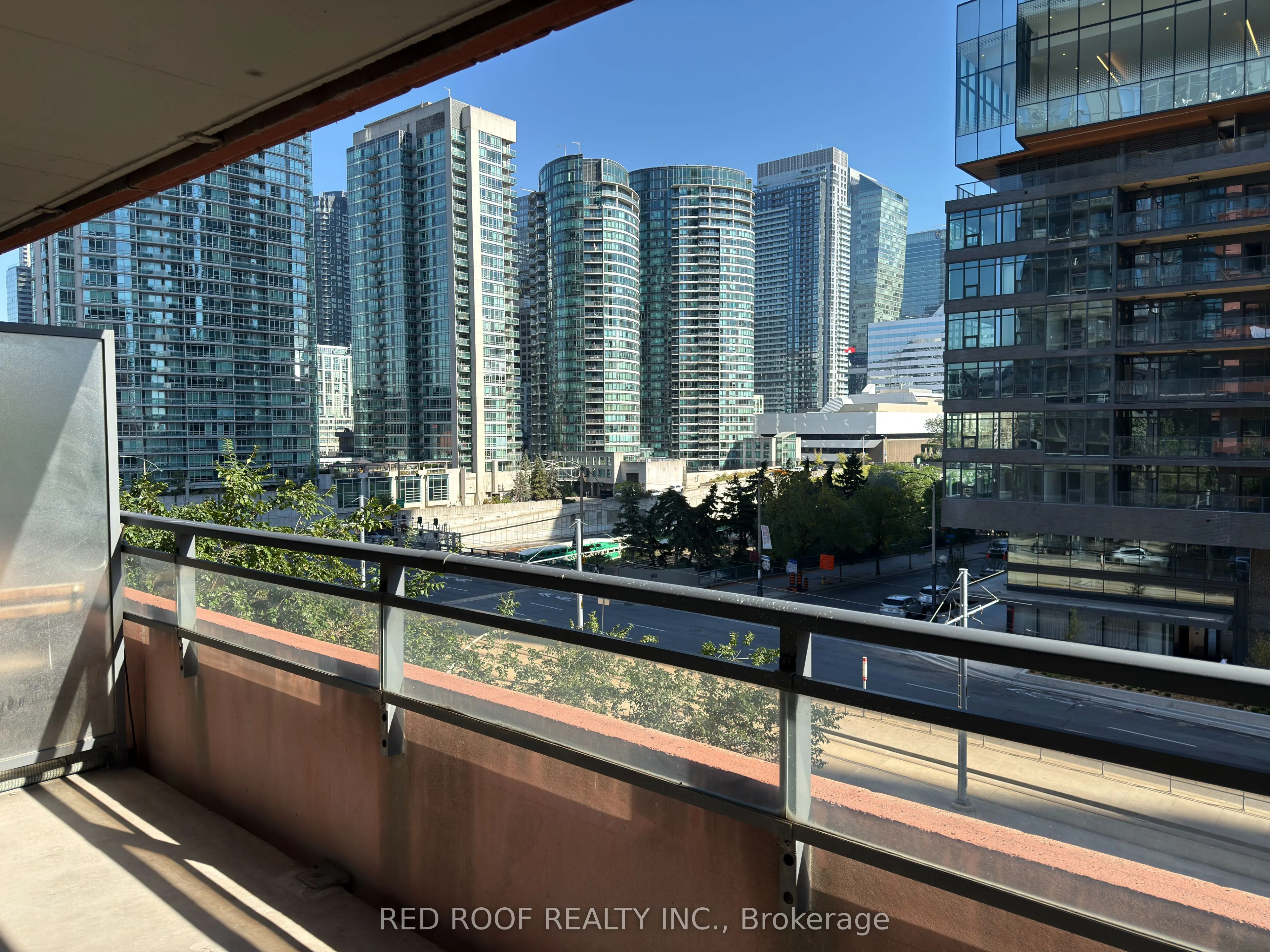 4K Spadina Avenue, #509