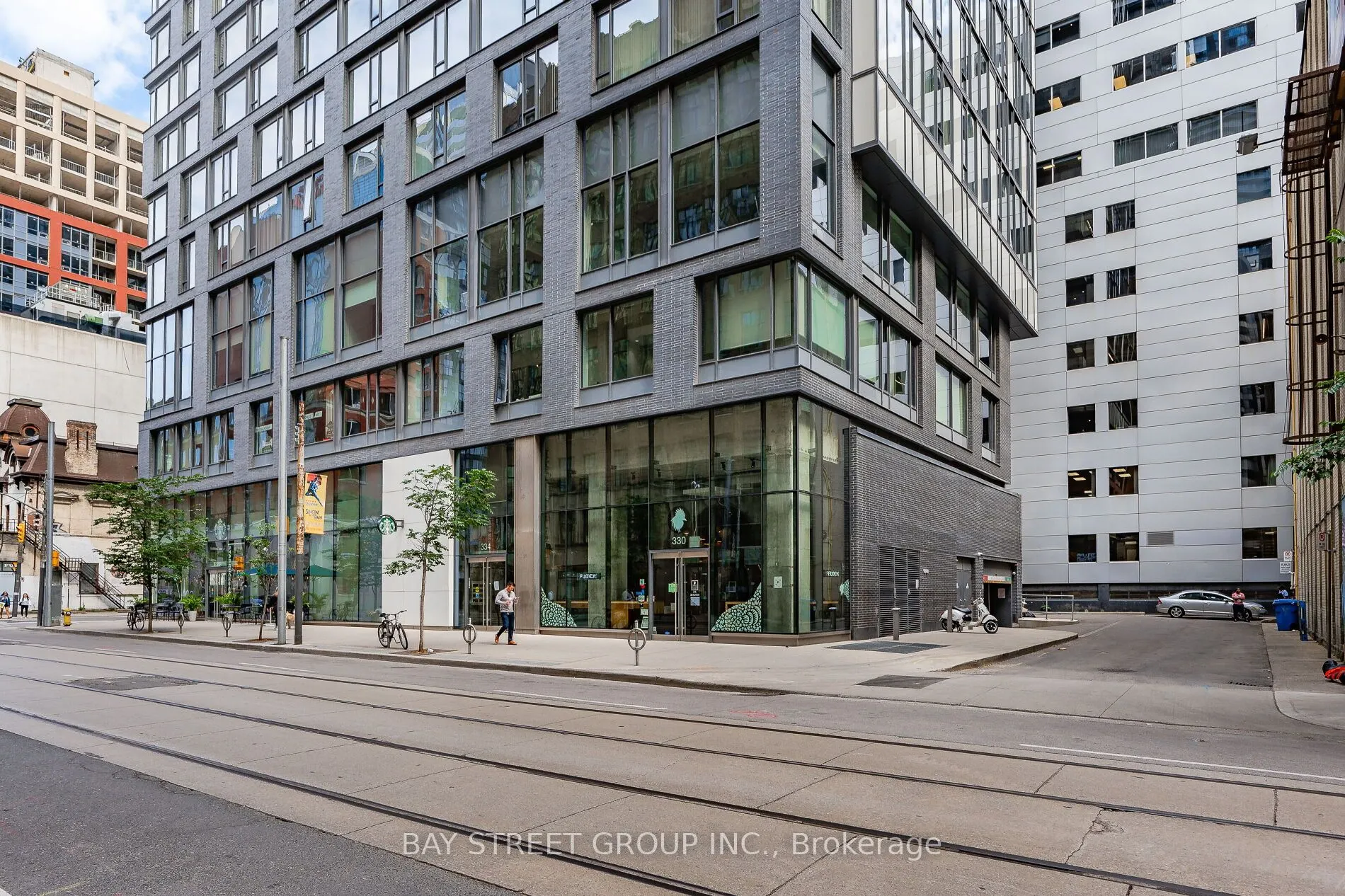 101 Peter Street, #601