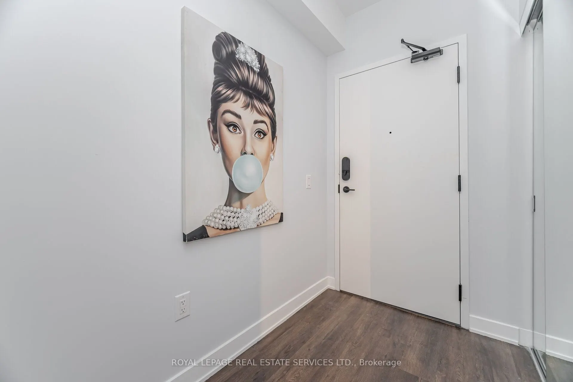 100 Dalhousie Street, #803