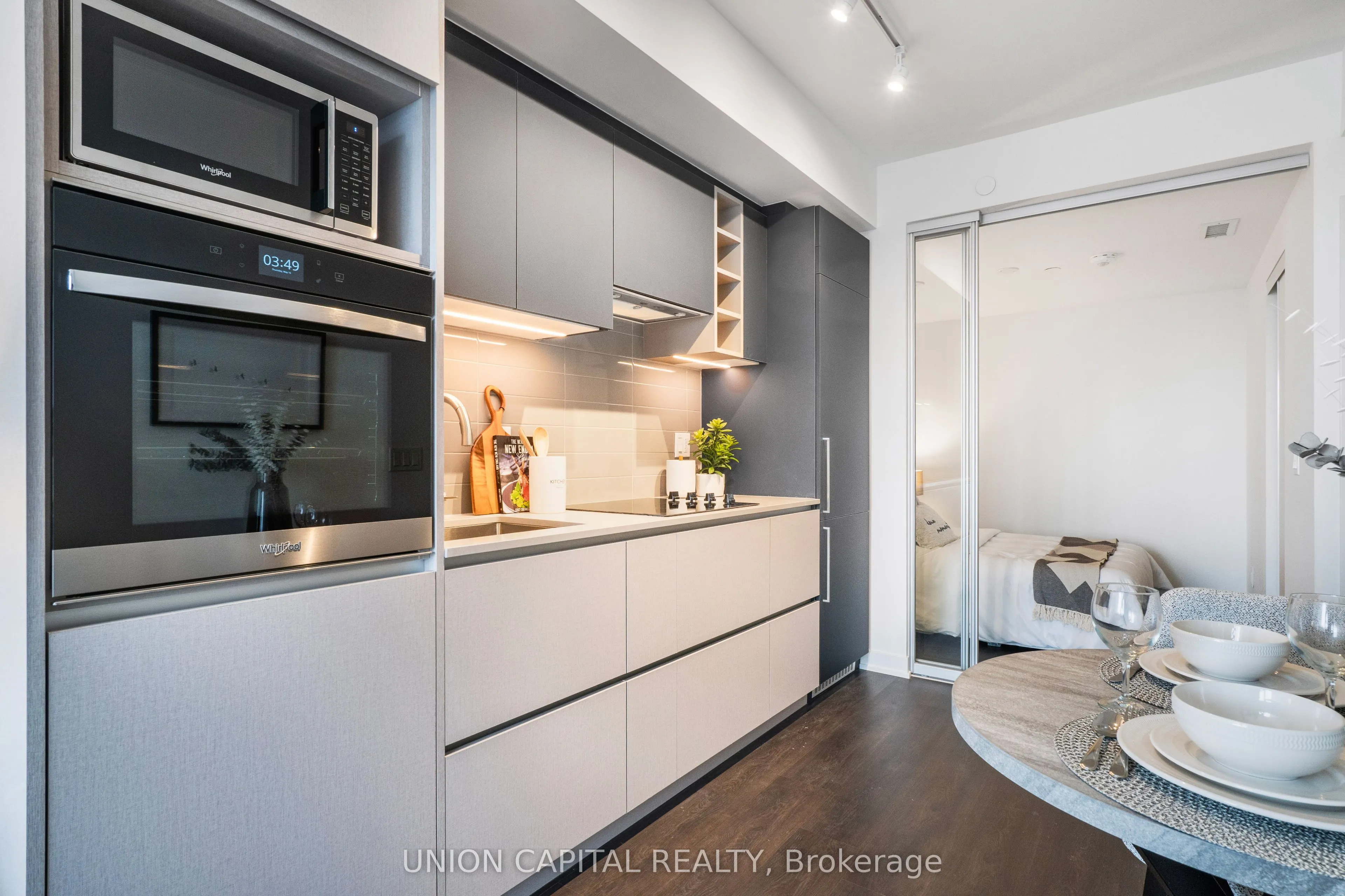 319 Jarvis Street, #4908