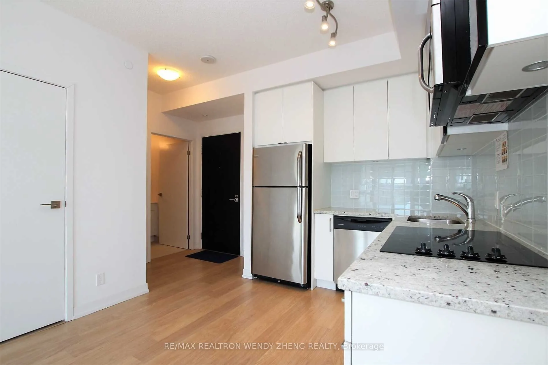 98 Lillian Street, #2218