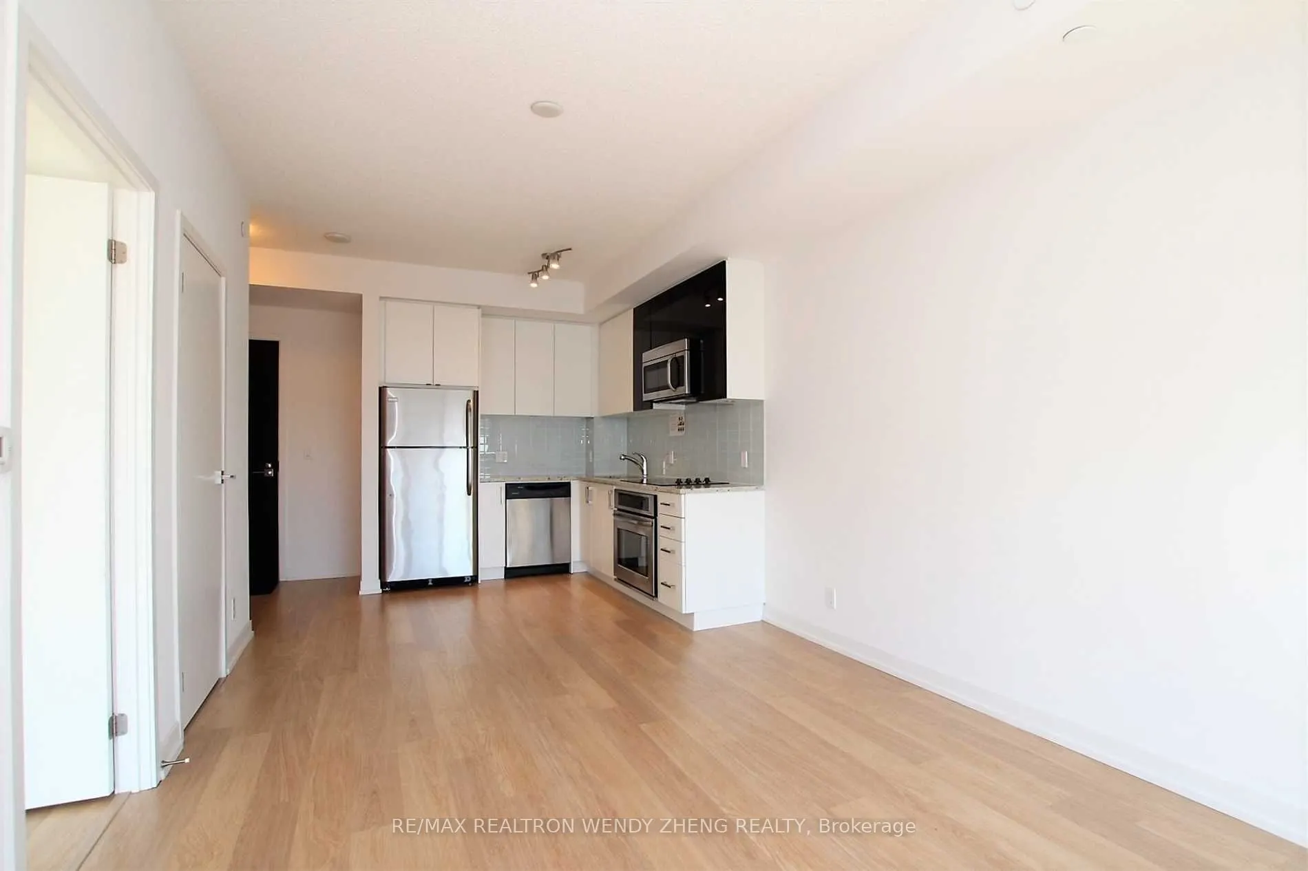 98 Lillian Street, #2218