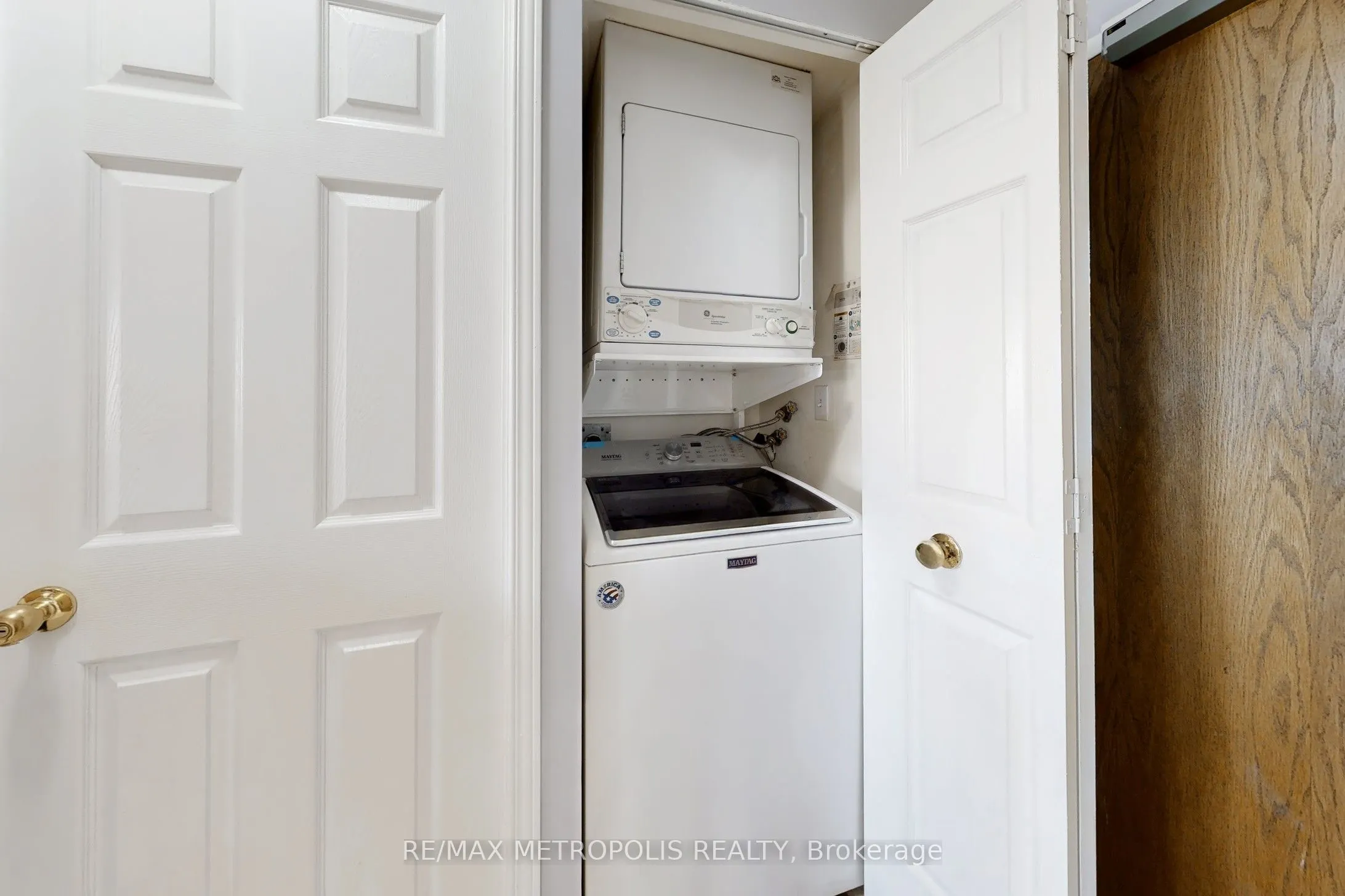 7 Lorraine Drive, #2201