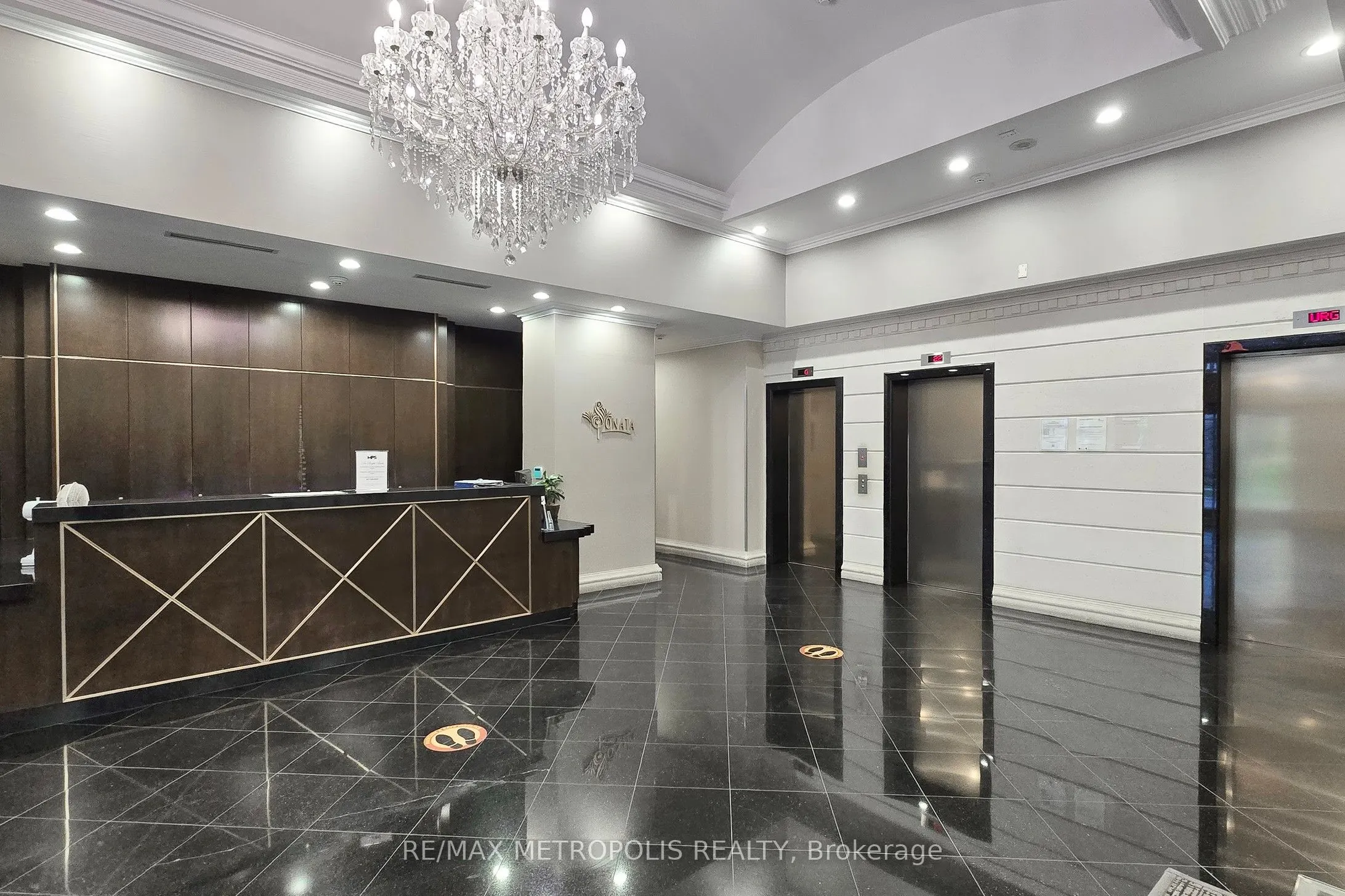 7 Lorraine Drive, #2201