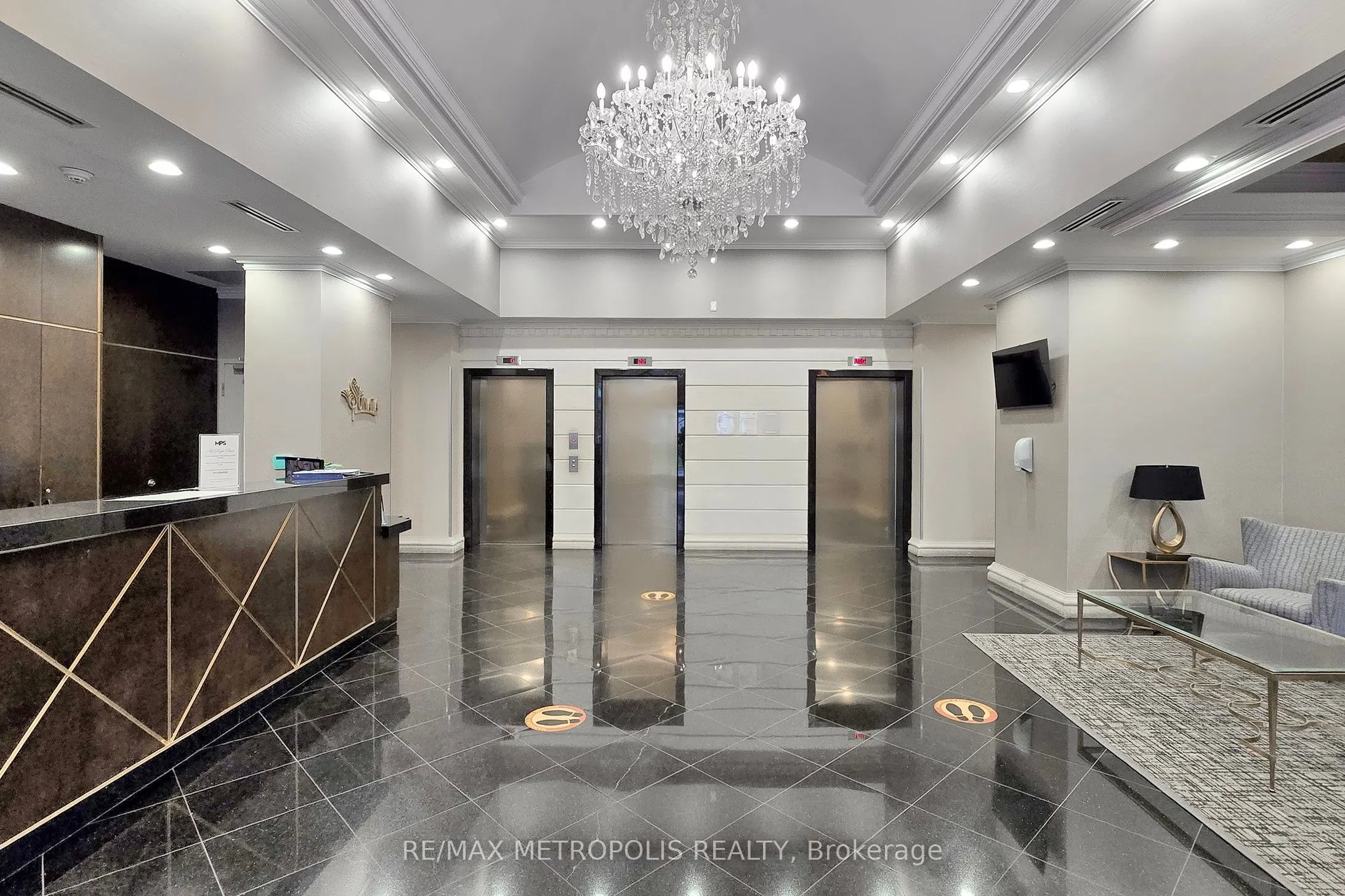 7 Lorraine Drive, #2201