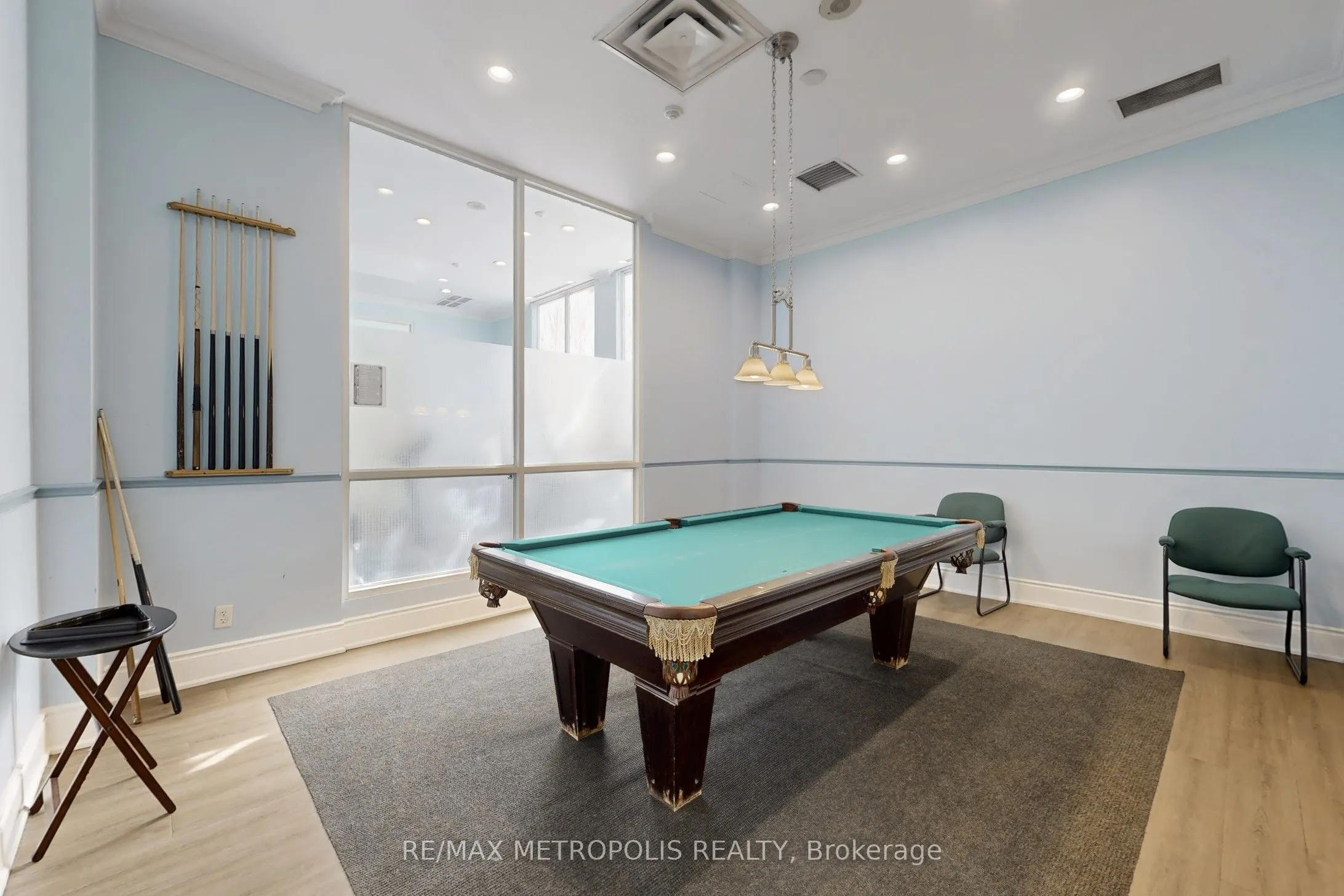 7 Lorraine Drive, #2201