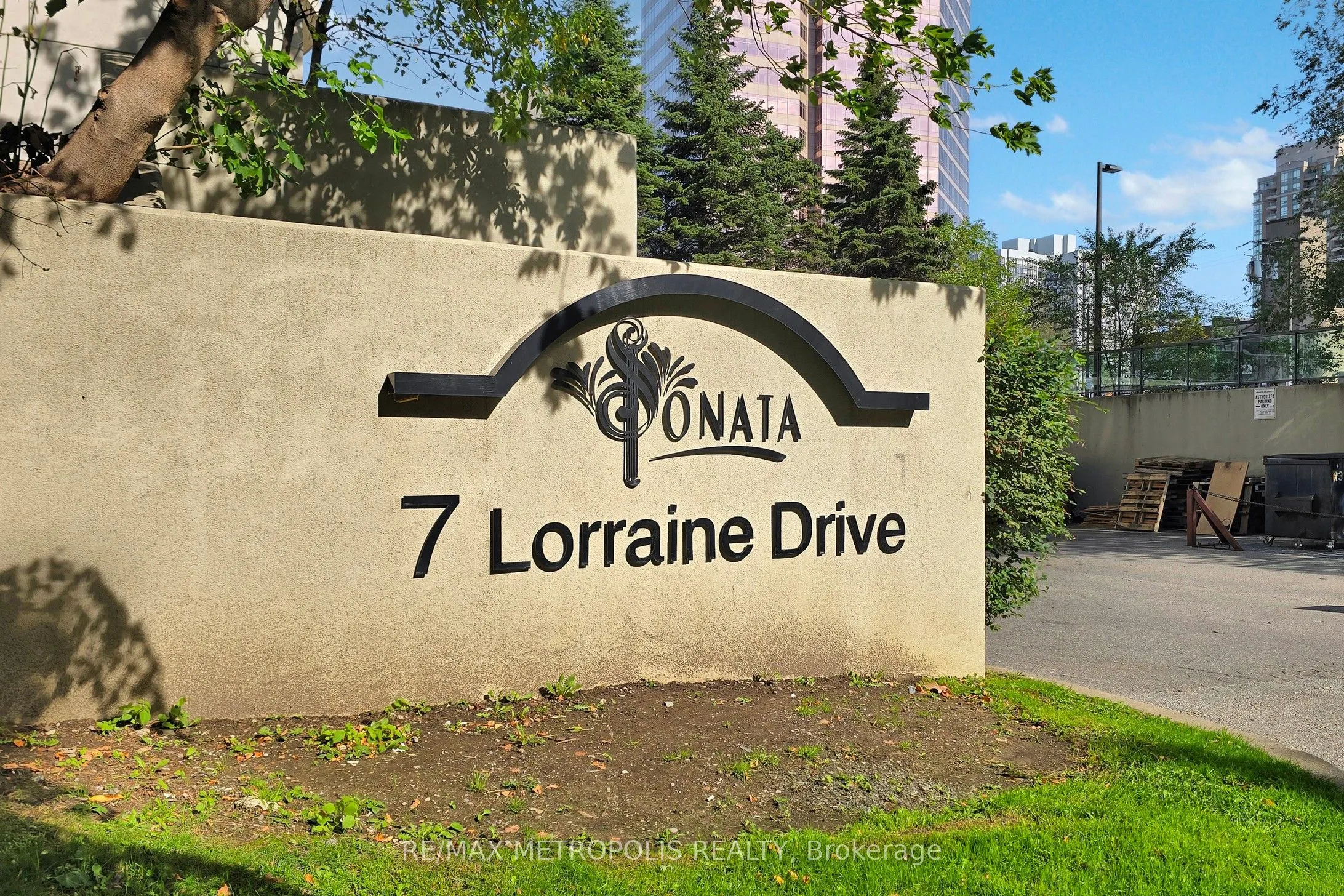 7 Lorraine Drive, #2201