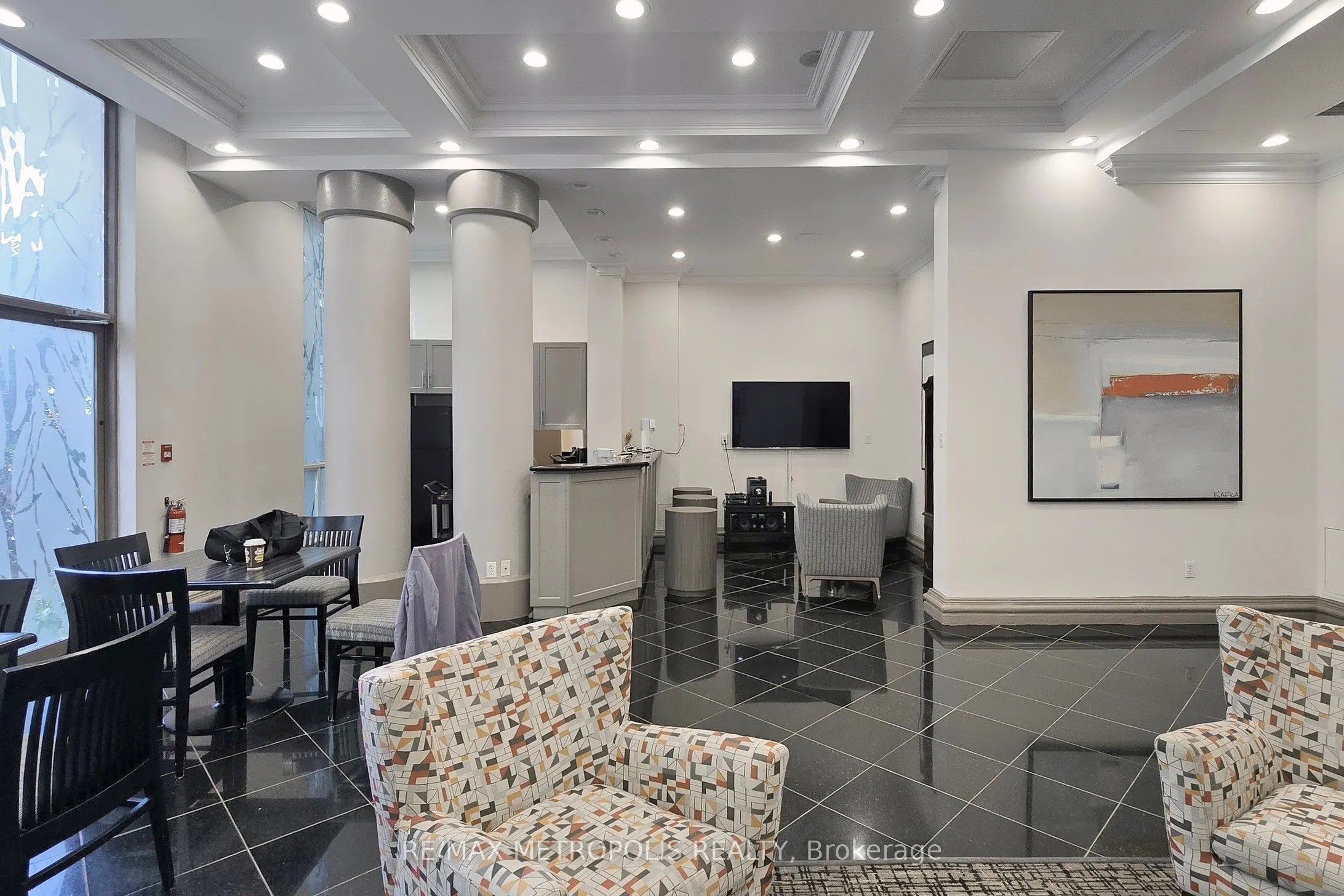 7 Lorraine Drive, #2201