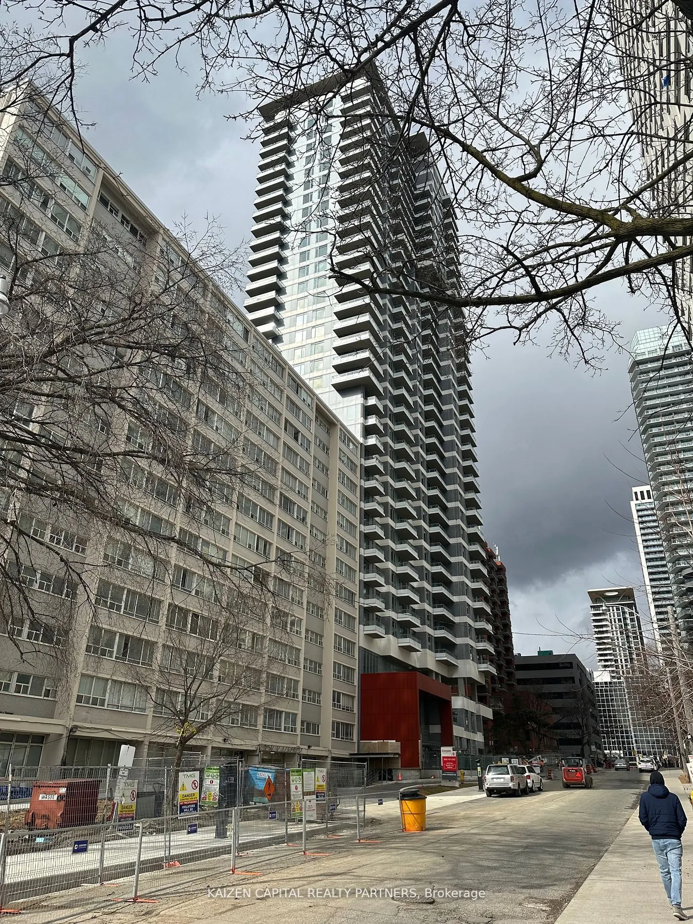 50 Dunfield Avenue, #1620