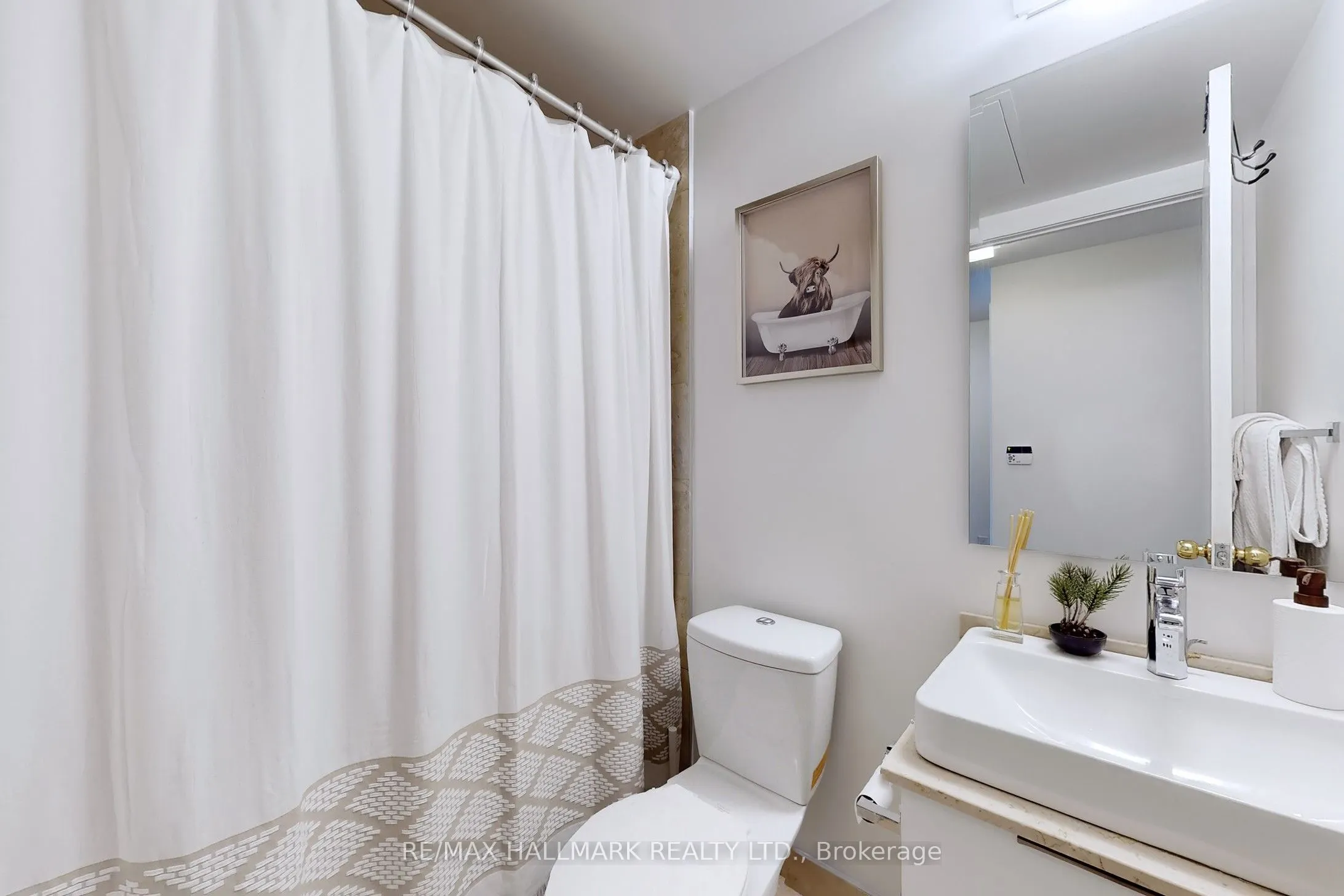 14 York Street, #3610