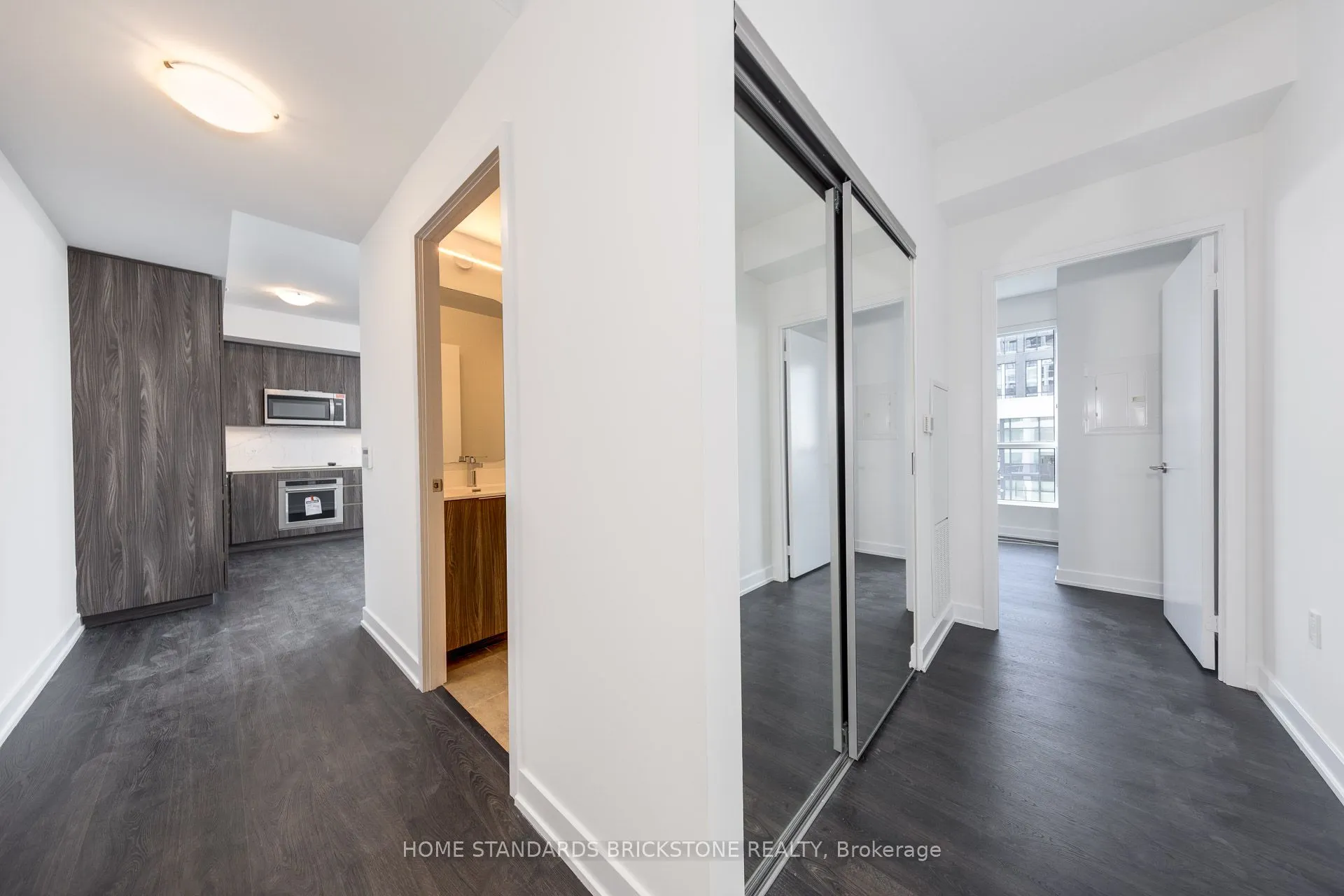 15 Richardson Street, #1414