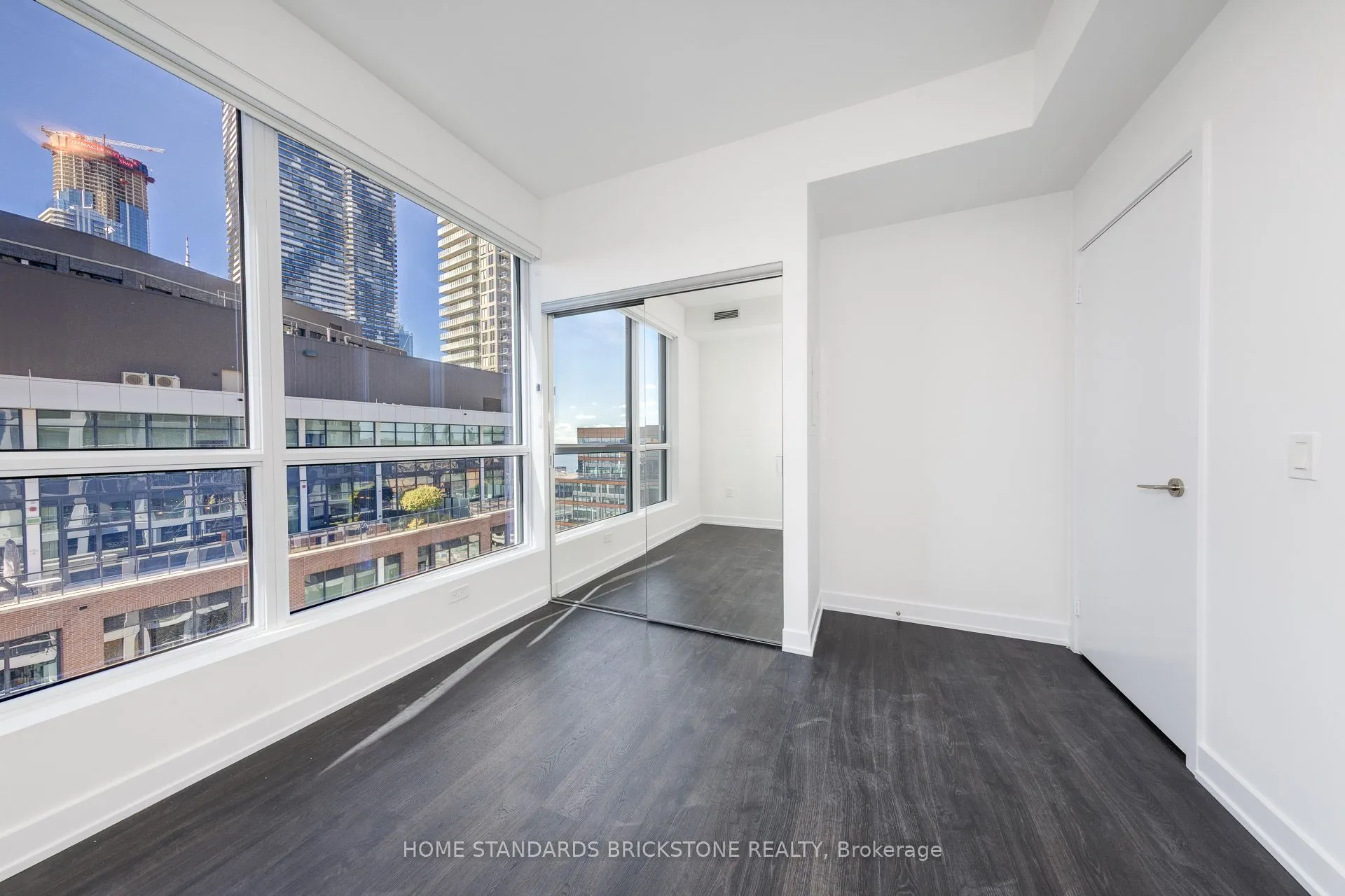 15 Richardson Street, #1414