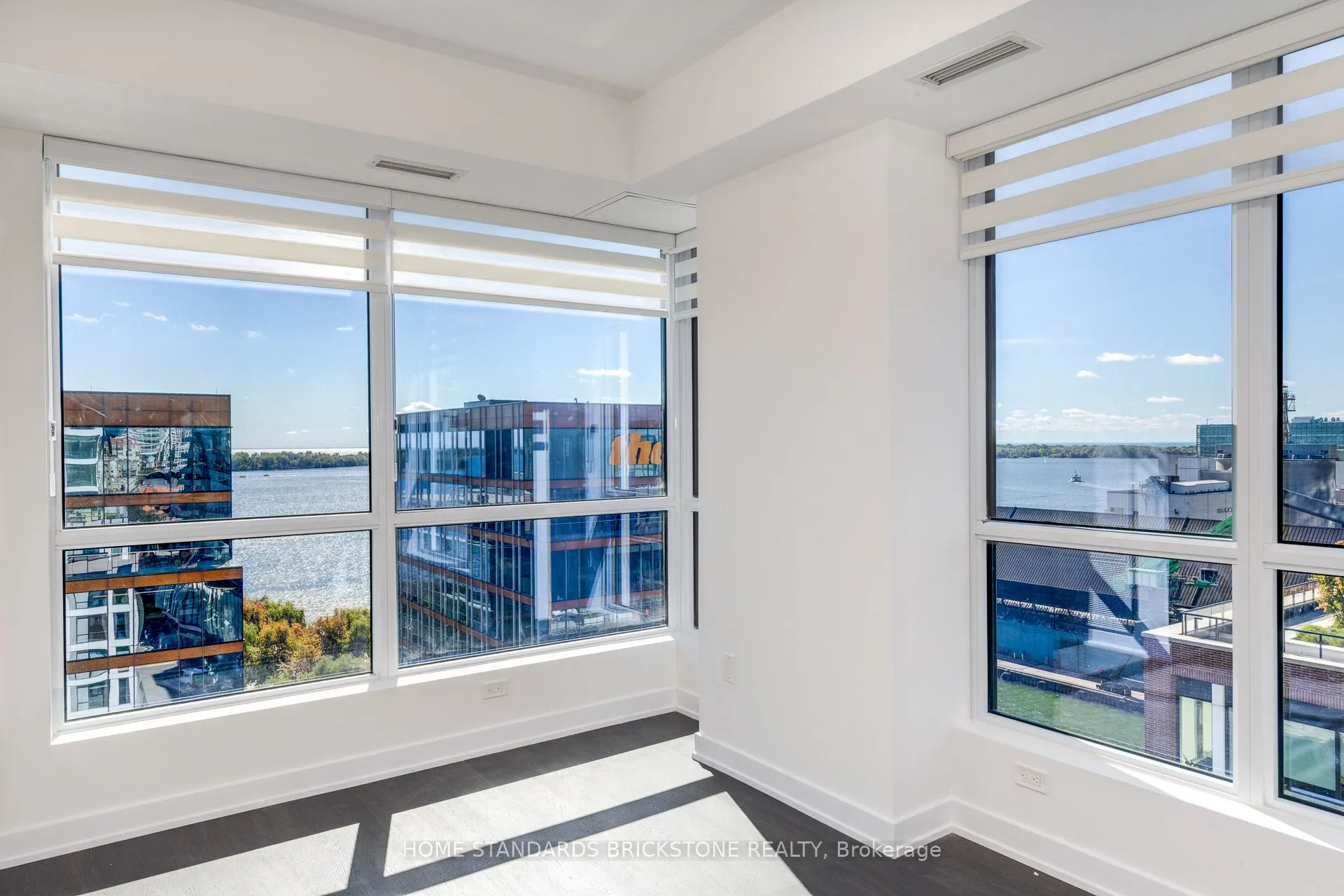 15 Richardson Street, #1414