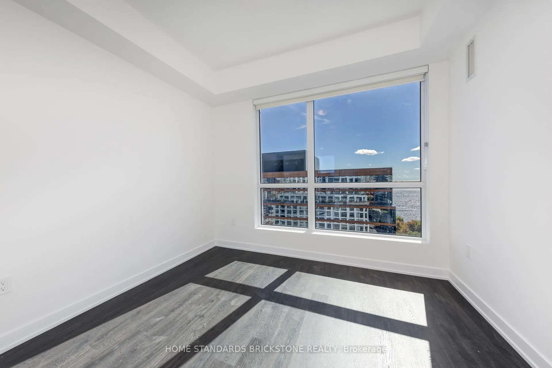 15 Richardson Street, #1414