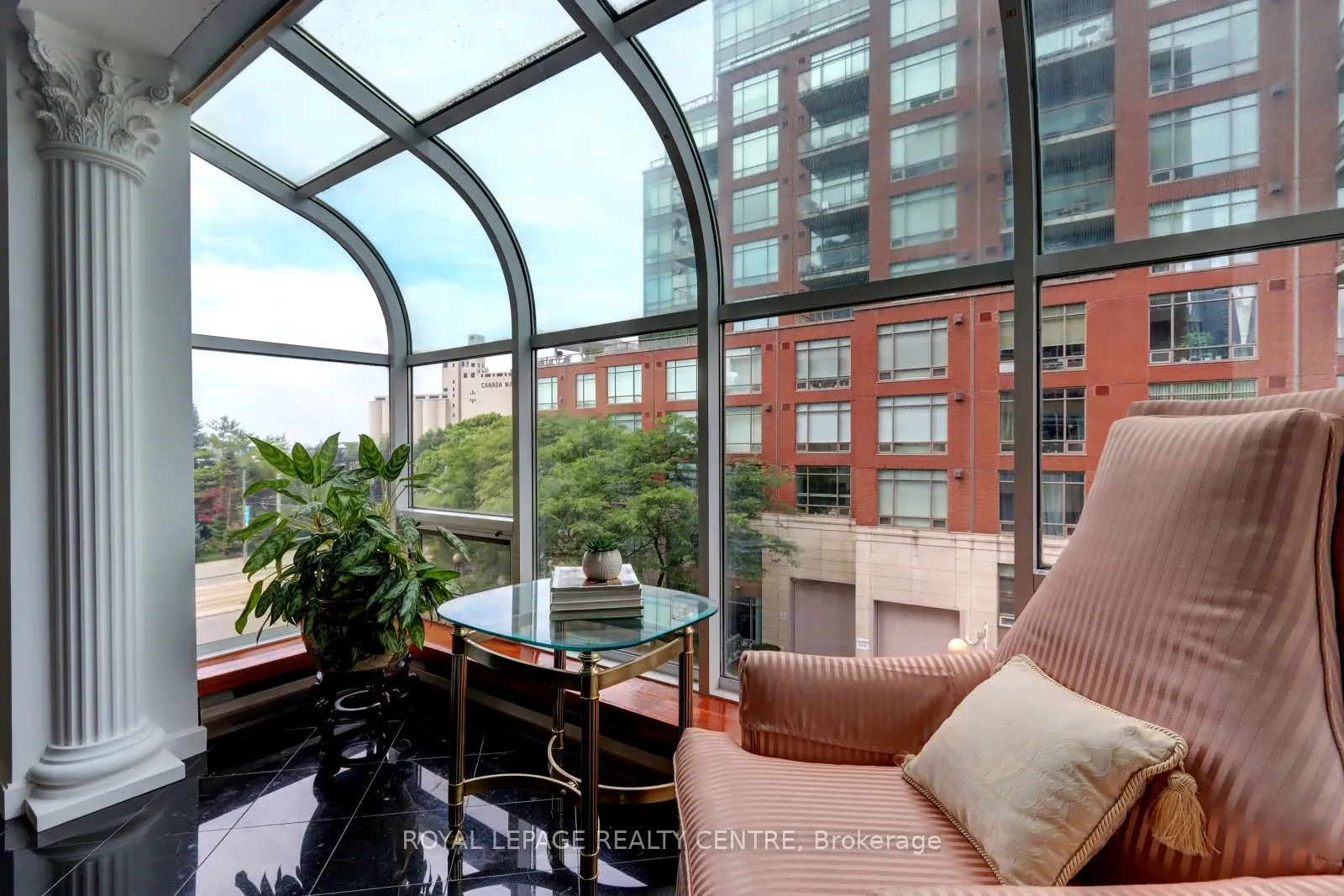 480 Queens Quay W, #401W