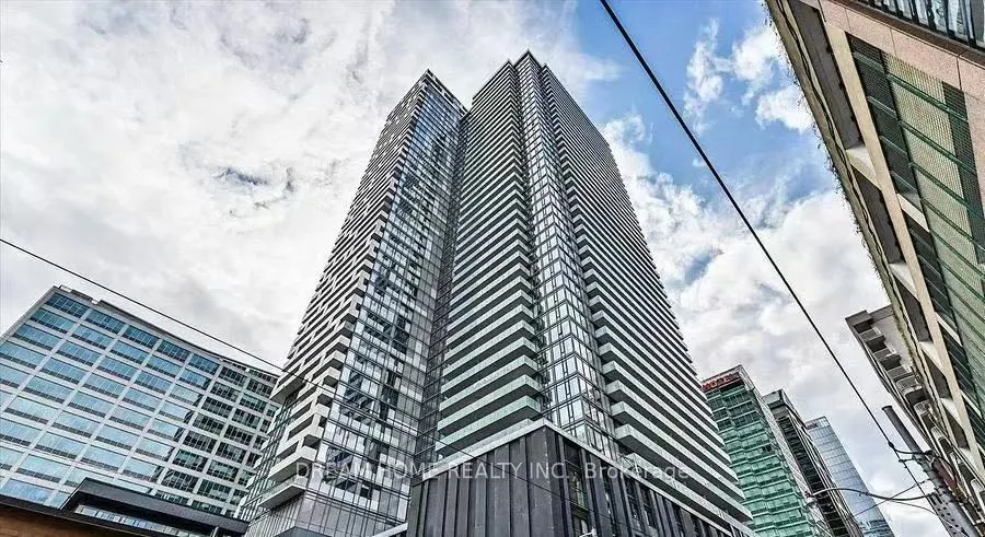 25 Richmond Street E, #1603