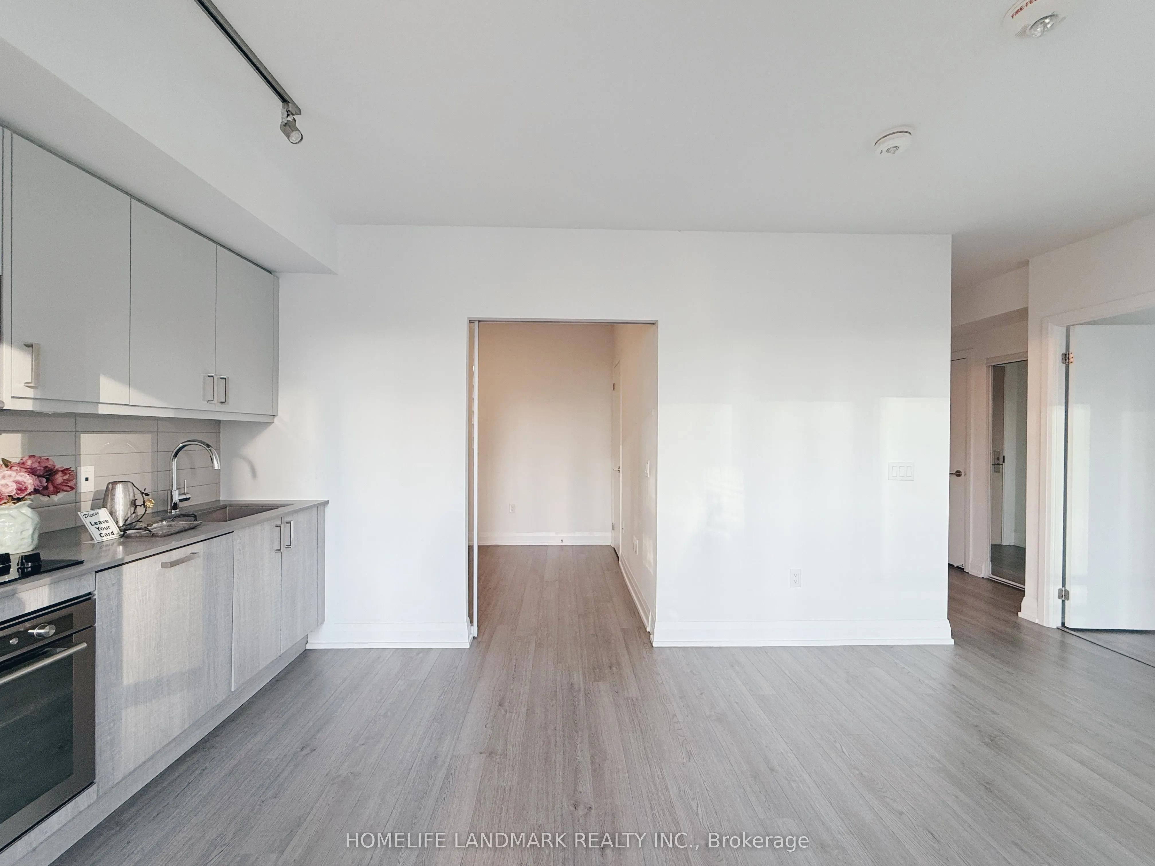 77 MUTUAL Street, #1705