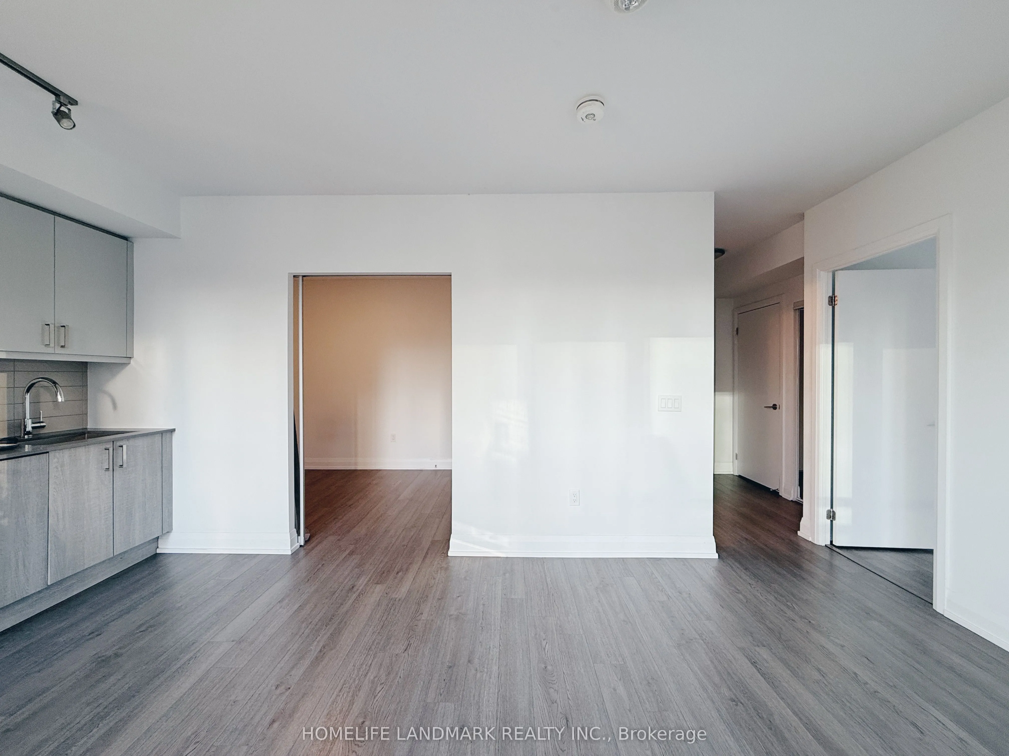 77 MUTUAL Street, #1705