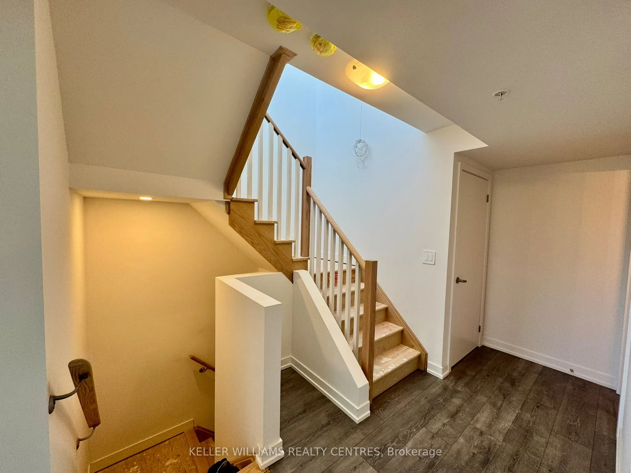1680 Victoria Park Avenue, #B207