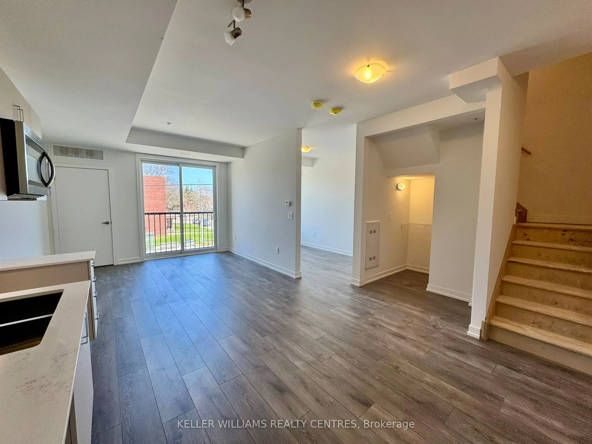 1680 Victoria Park Avenue, #B207