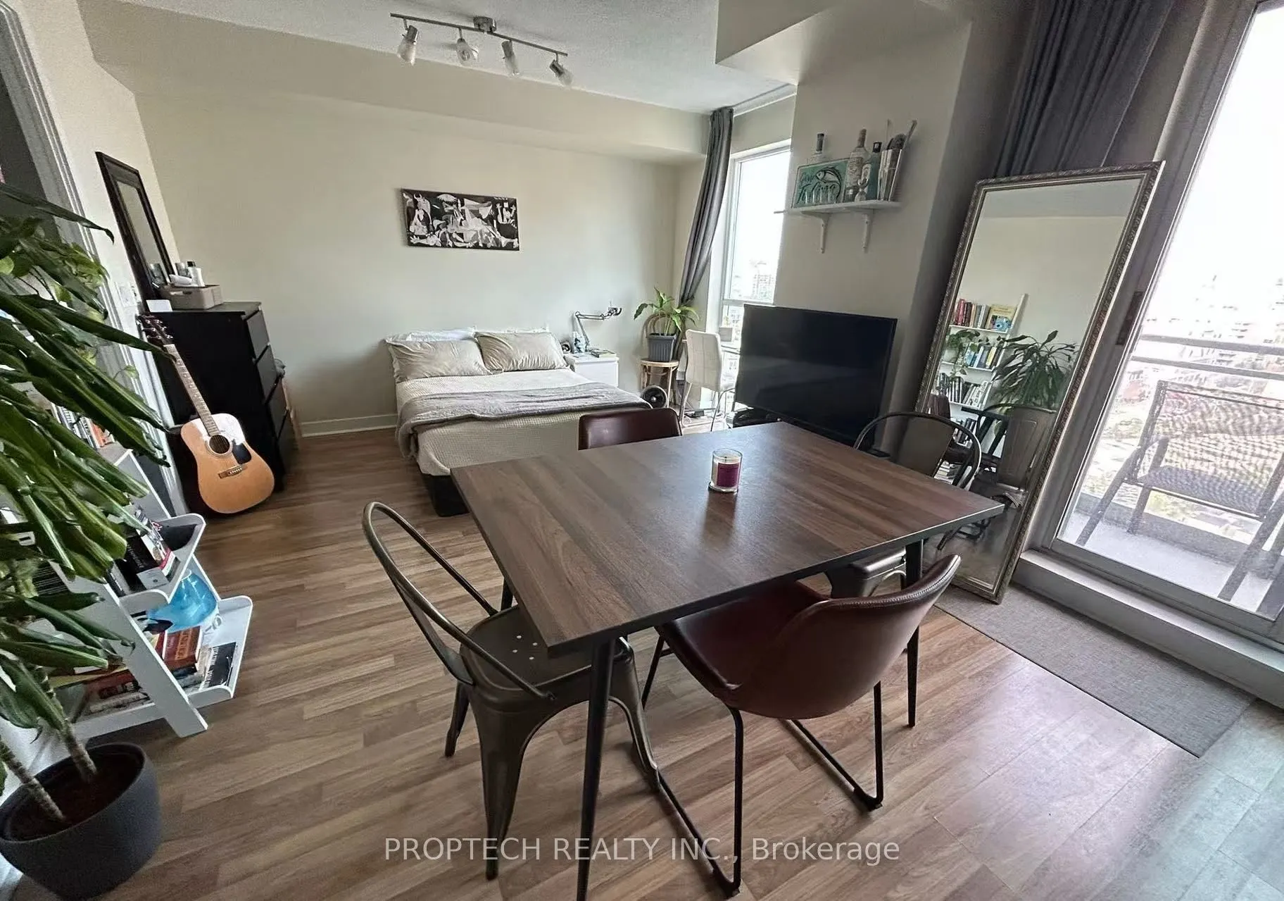 80 Western Battery Road N, #1409