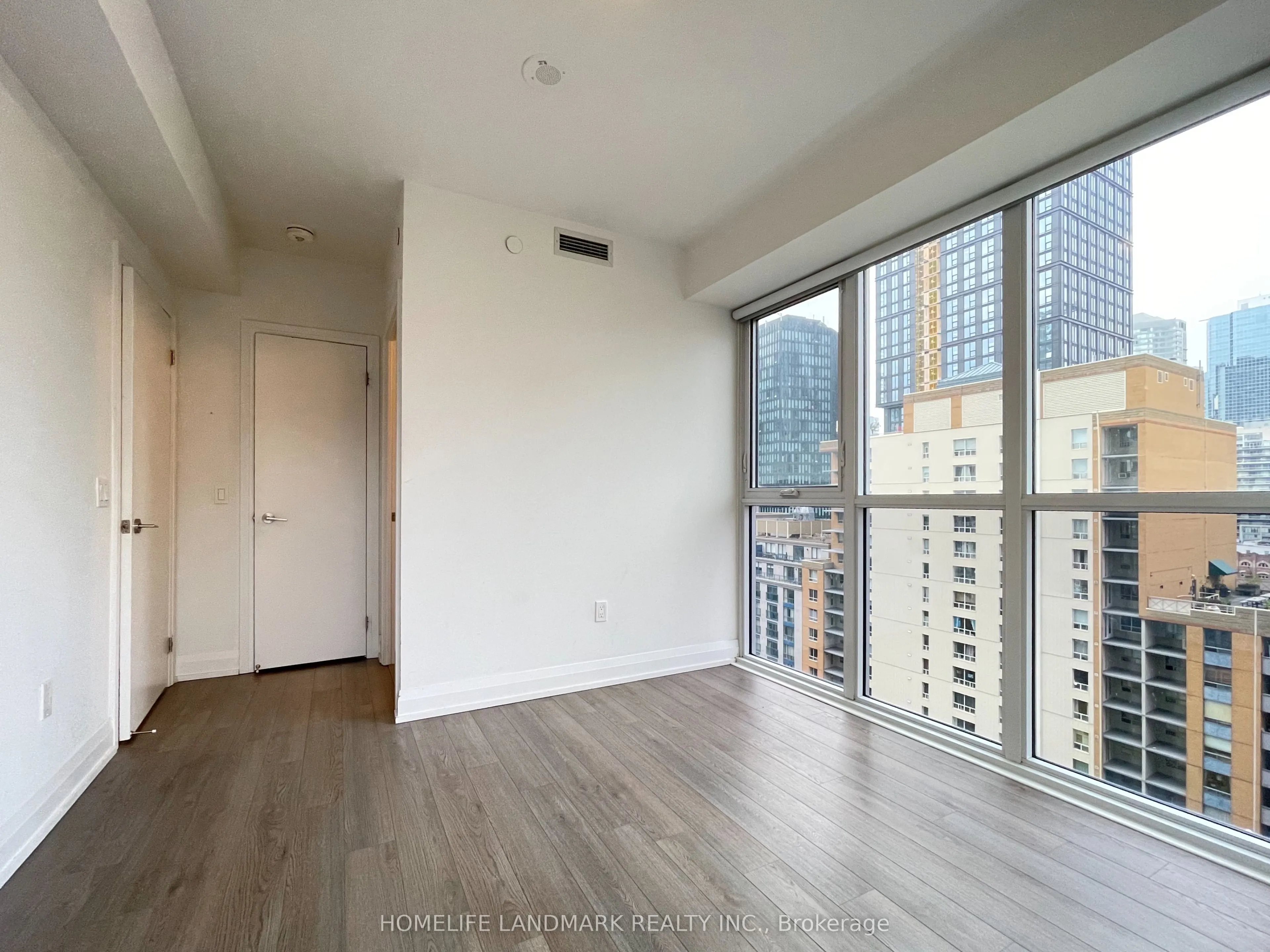 77 Mutual Street, #2808