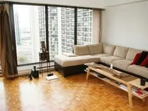 65 Harbour Square, #1809