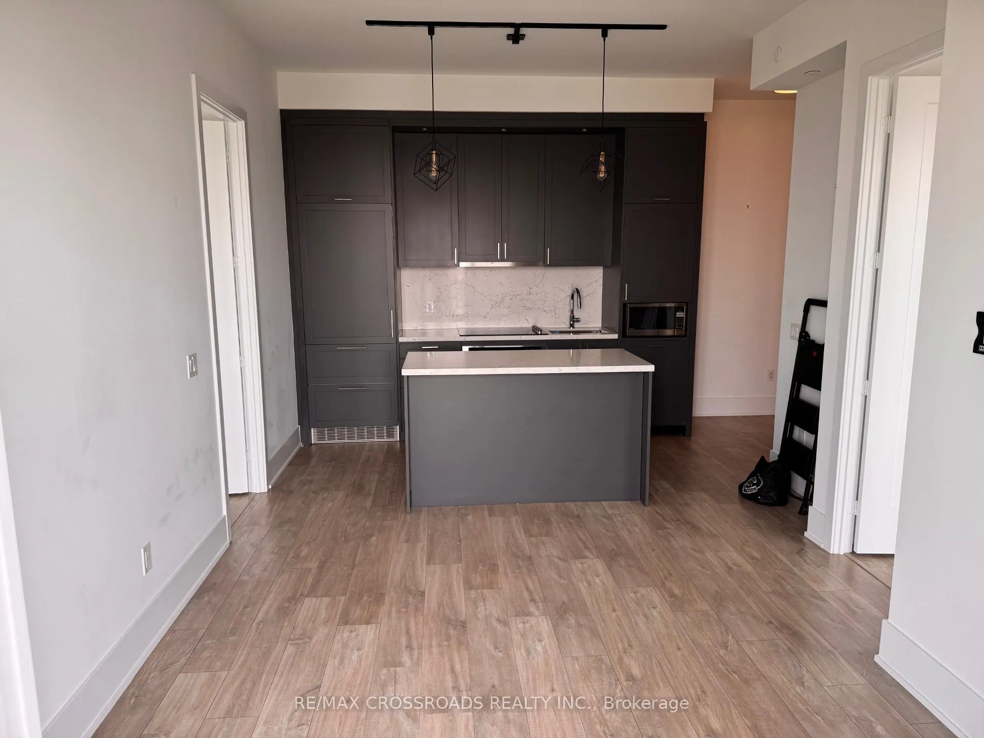 470 FRONT Street W, #2415