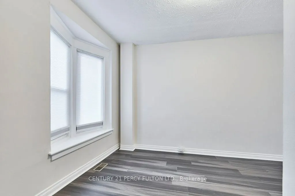 471 Shaw Street