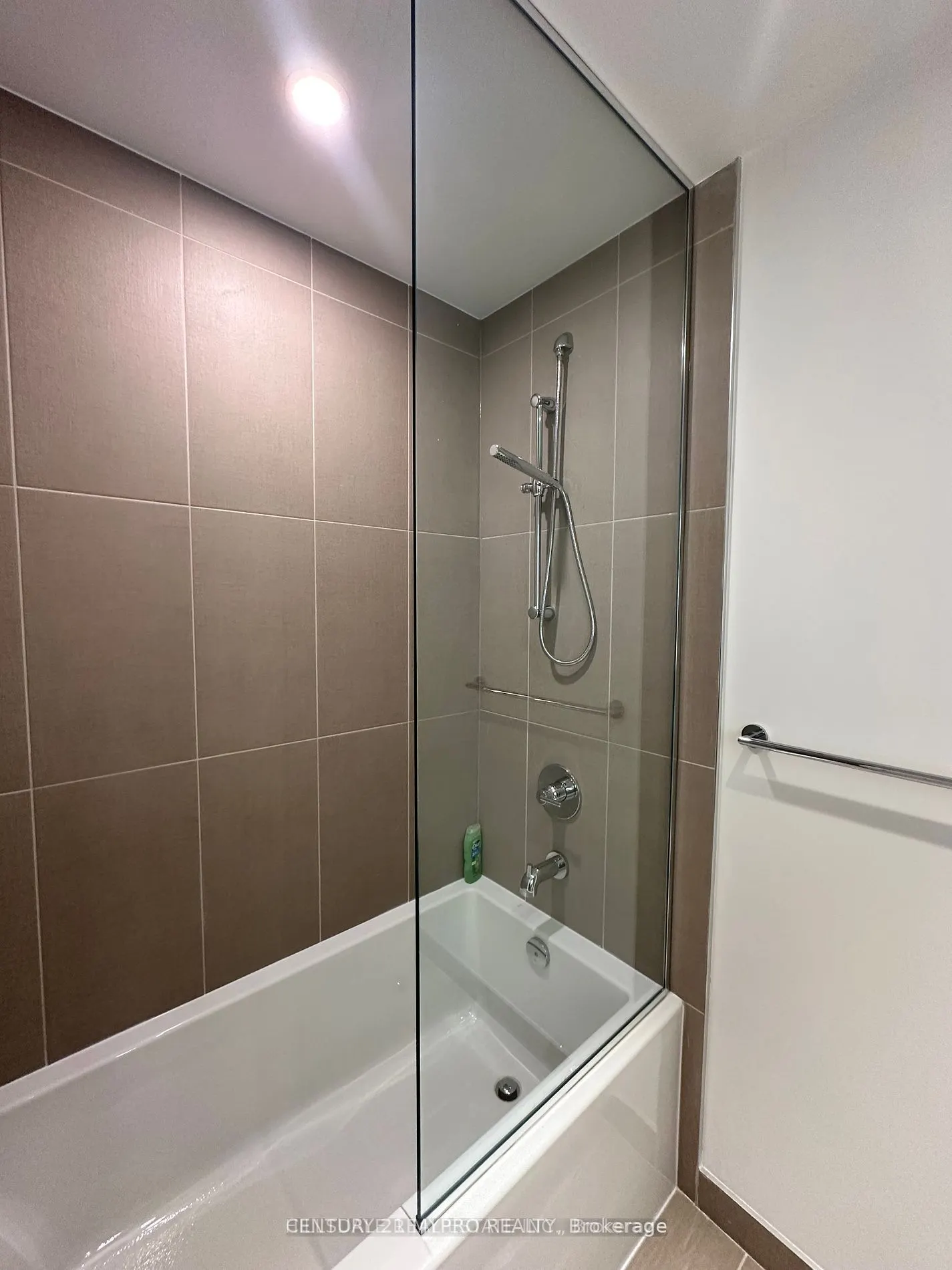 575 Bloor Street E, #3508