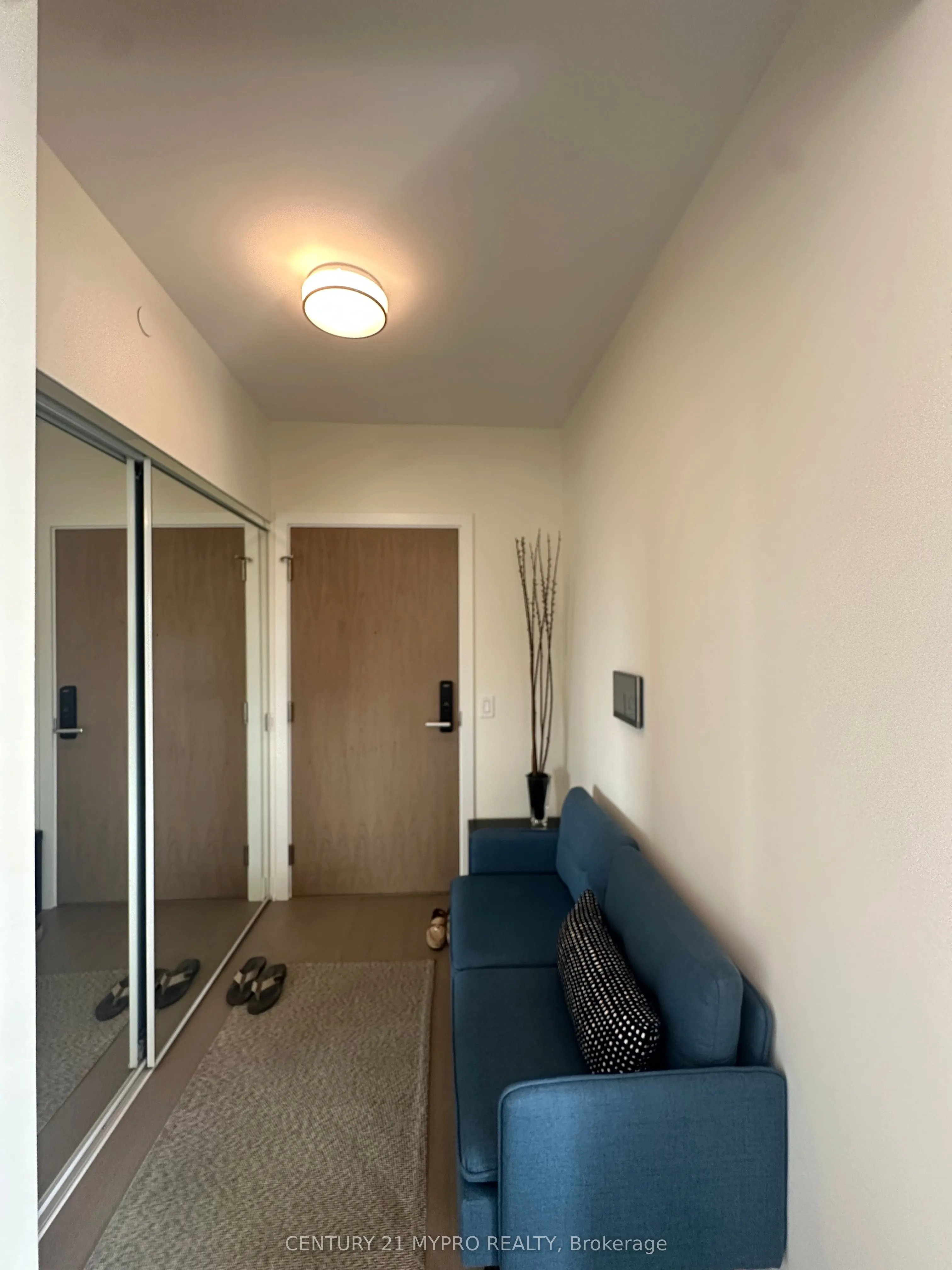 575 Bloor Street E, #3508