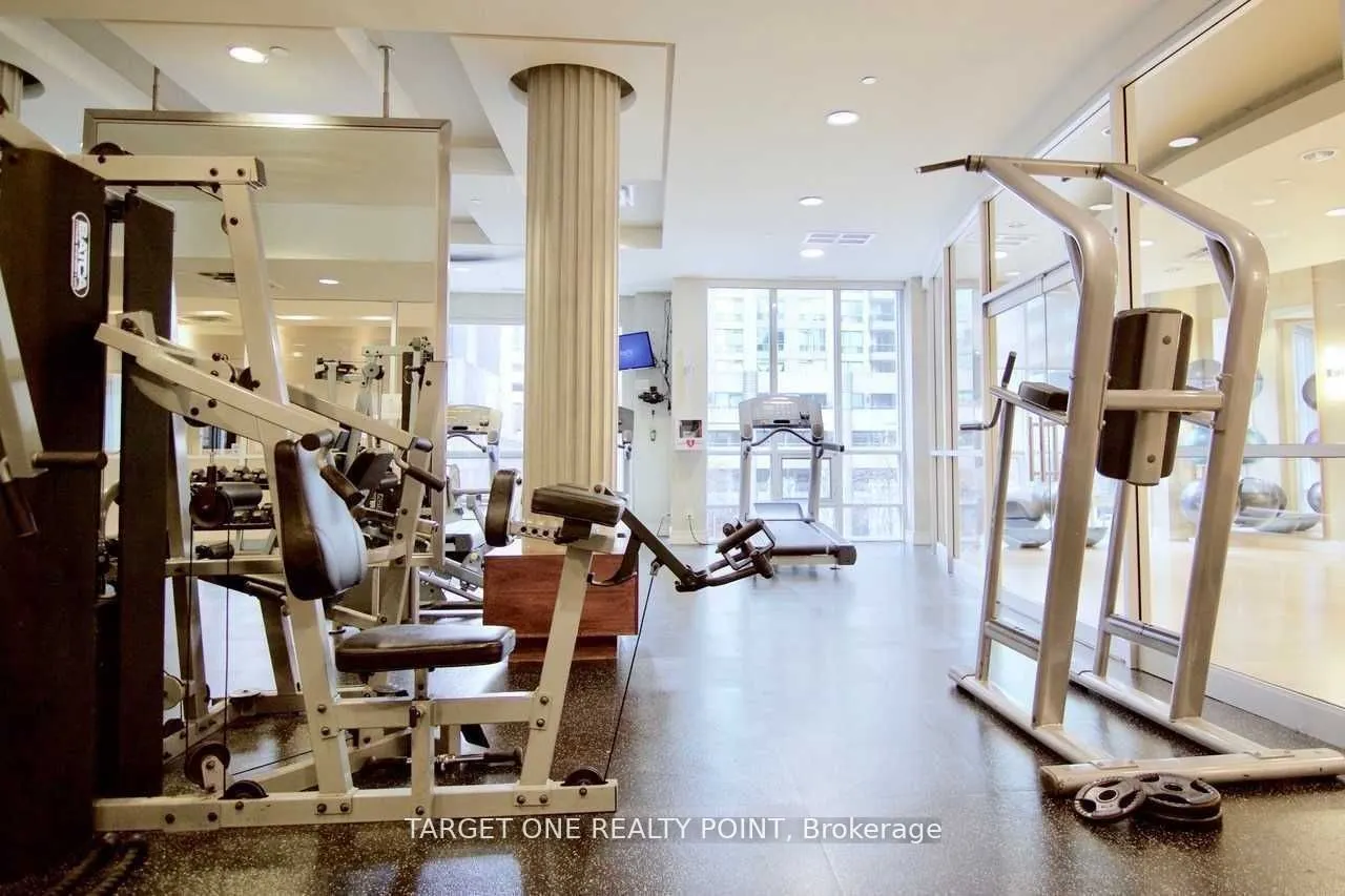 761 Bay Street, #1707