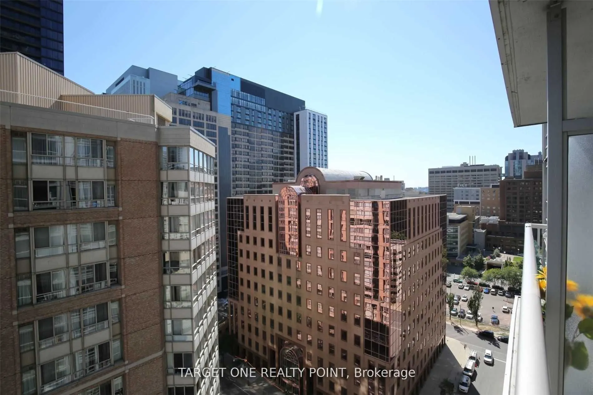 761 Bay Street, #1707
