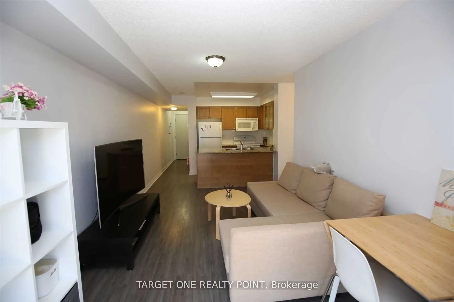 761 Bay Street, #1707