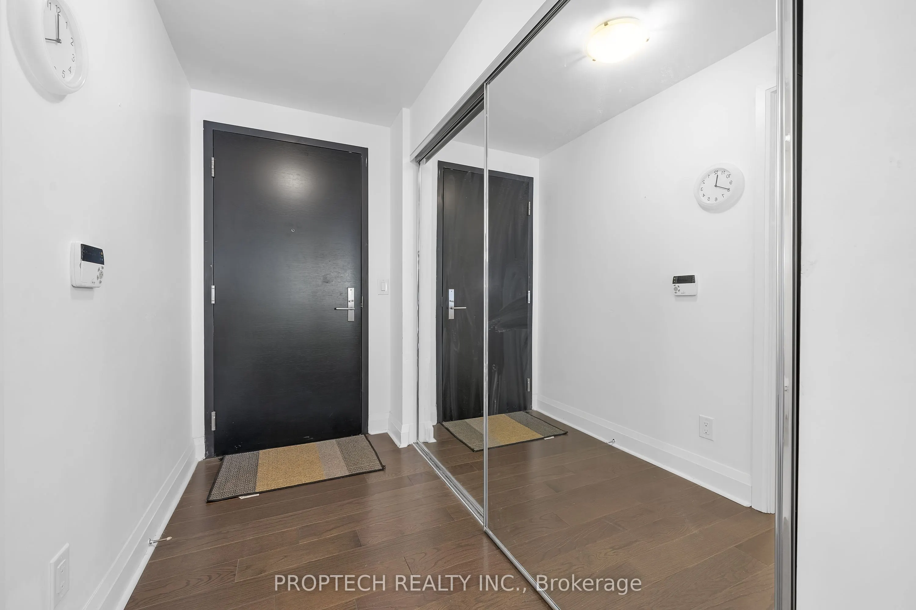 1080 Bay Street, #1009