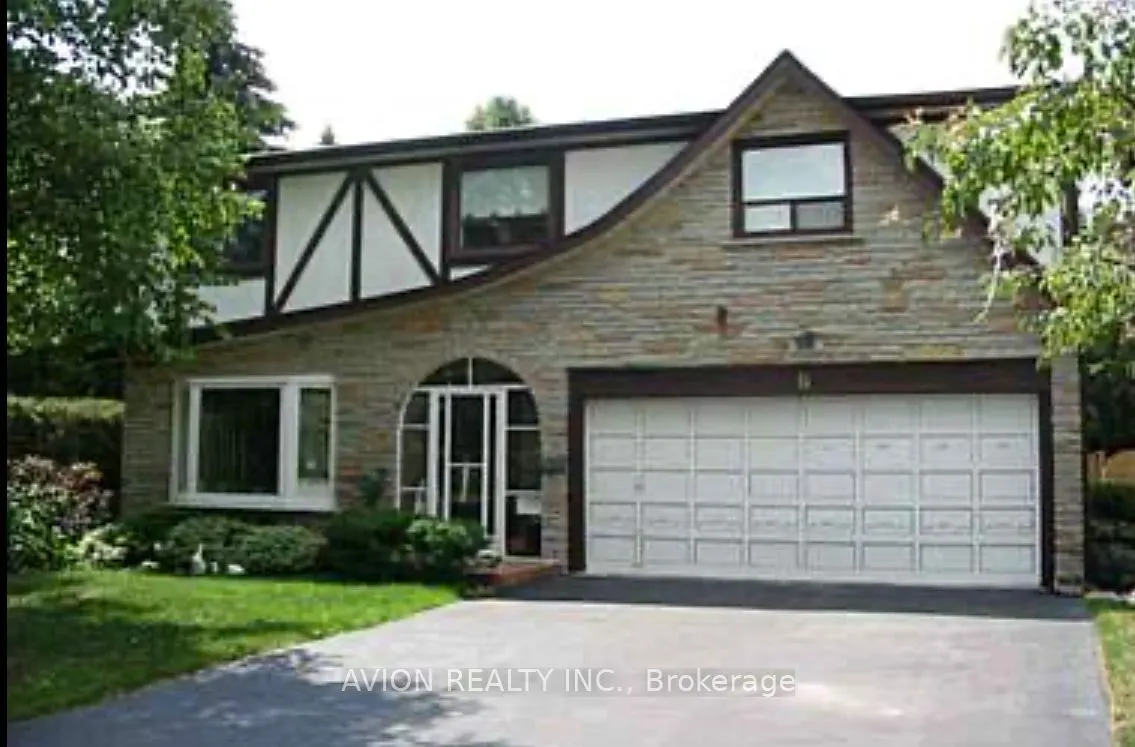 6 Rollingwood Drive
