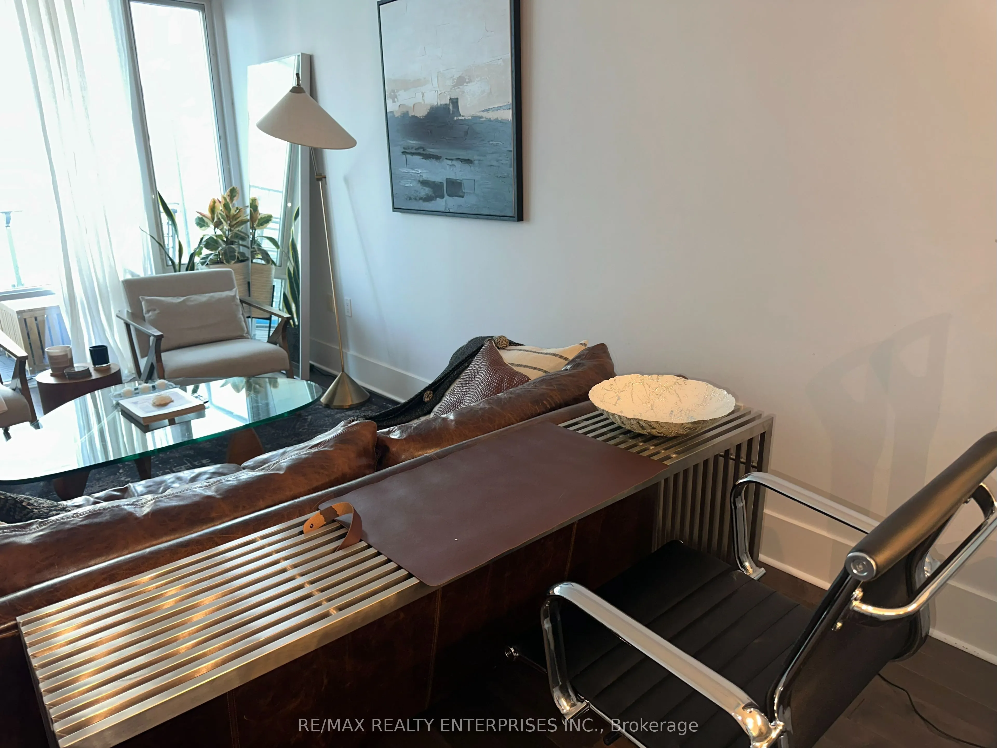 29 Queens Quay E, #829