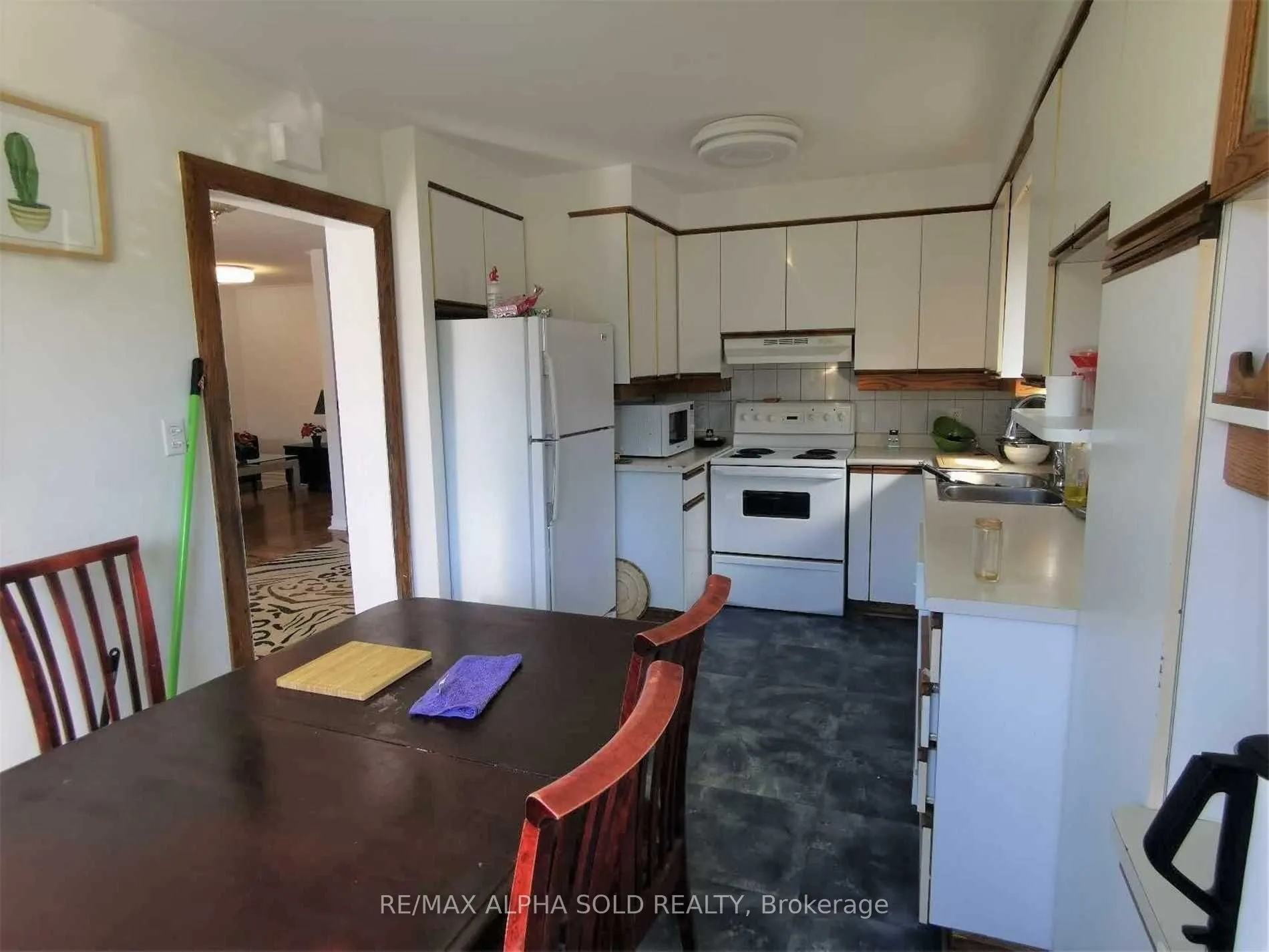 155 Edmonton Drive, #Upper