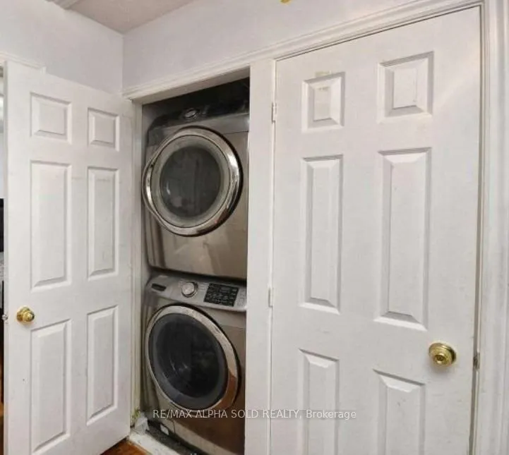 155 Edmonton Drive, #Upper