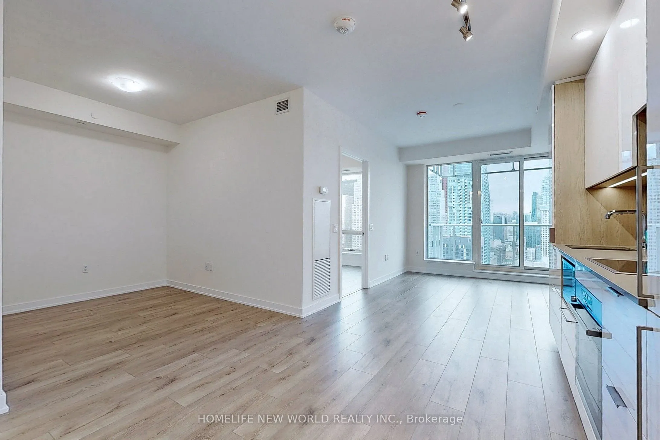 28 Freeland Street, #4106