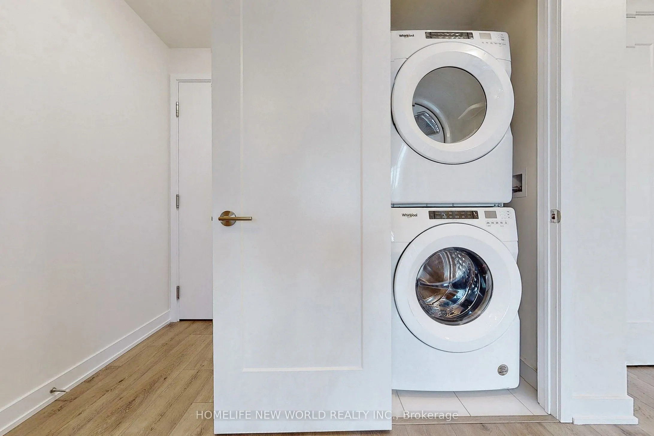 28 Freeland Street, #4106