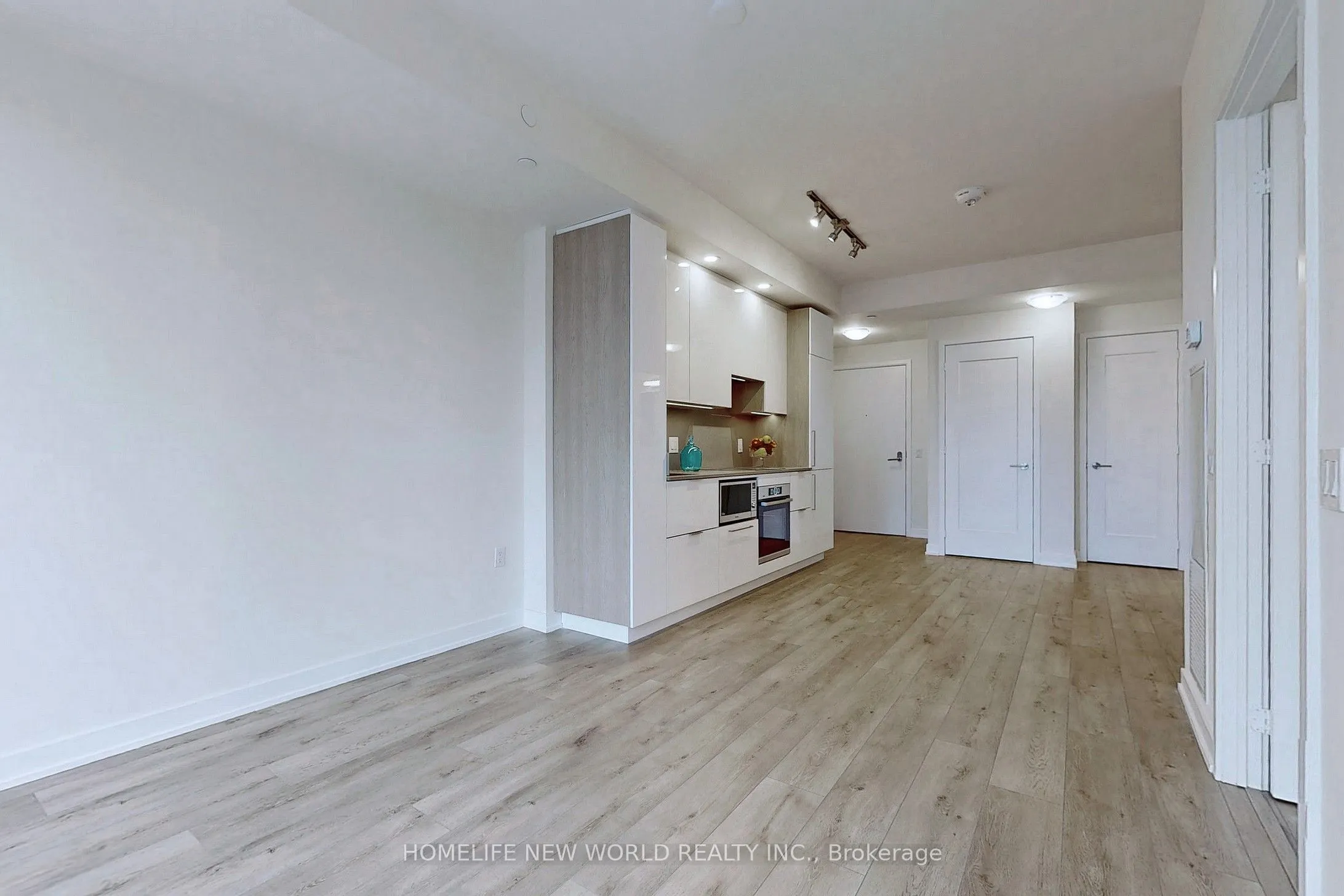 28 Freeland Street, #4106