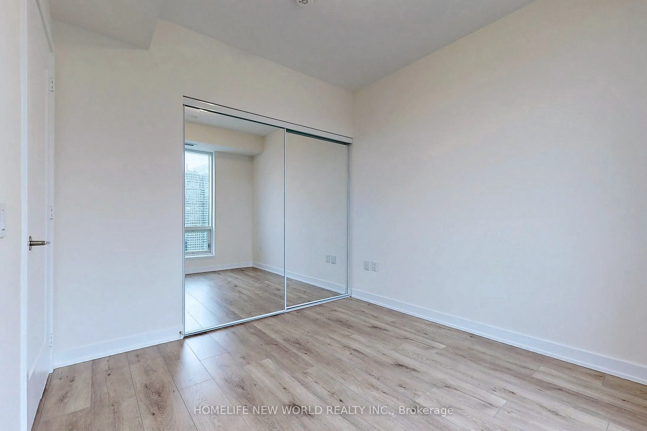 28 Freeland Street, #4106