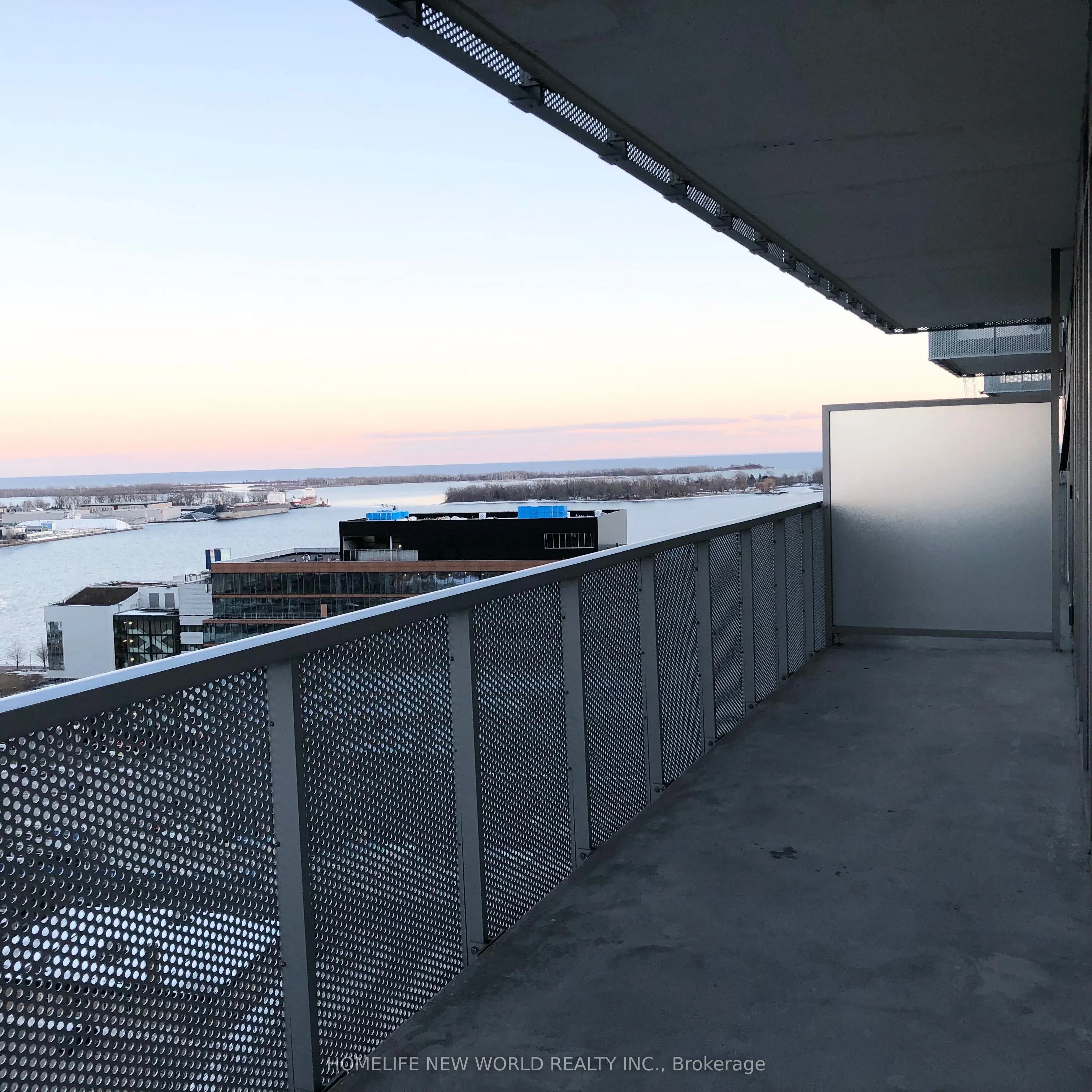 20 Richardson Street, #1810