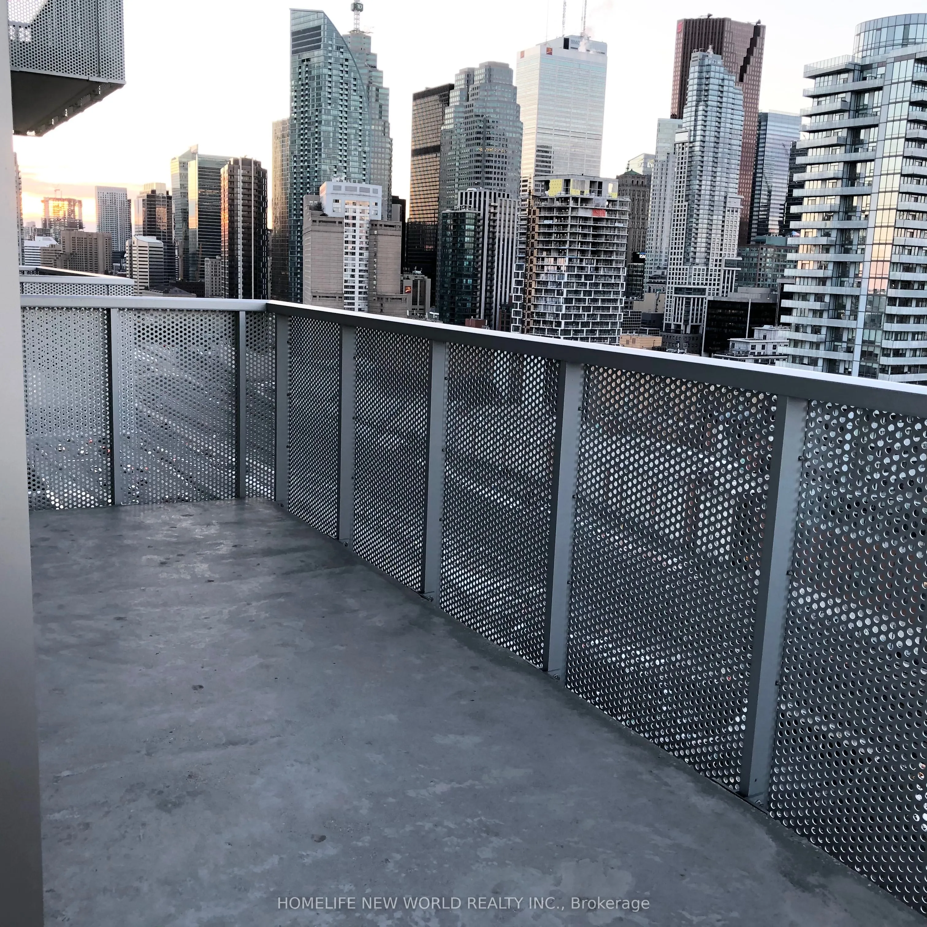 20 Richardson Street, #1810