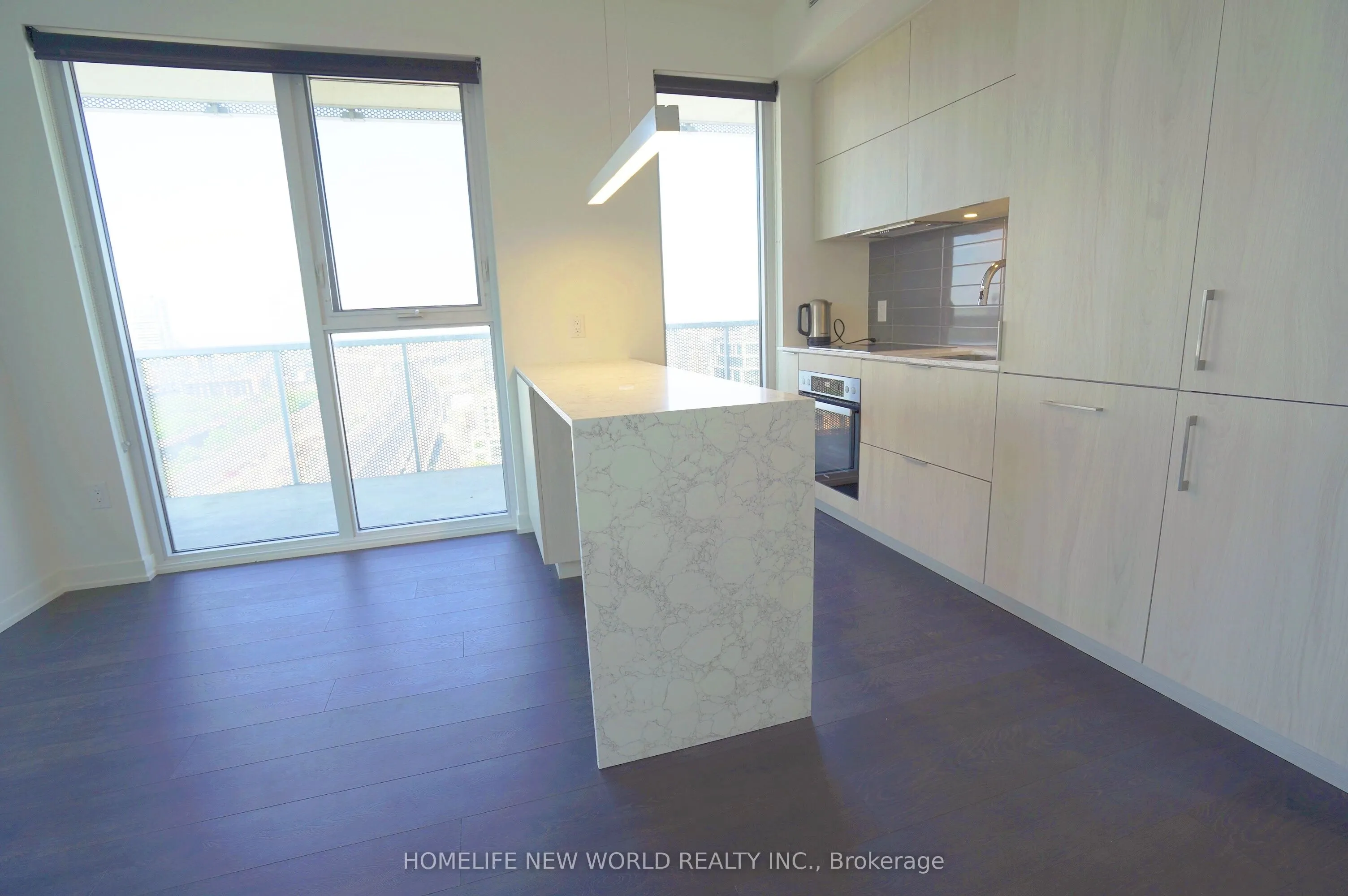 20 Richardson Street, #1810