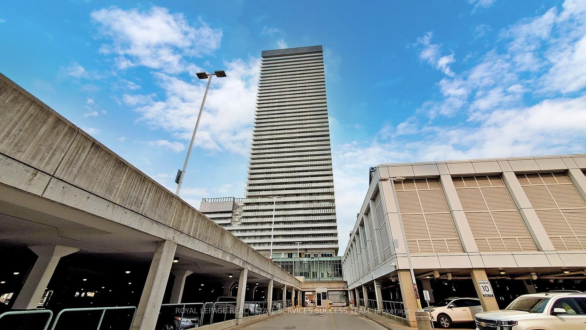15 Lower Jarvis Street, #2110 A