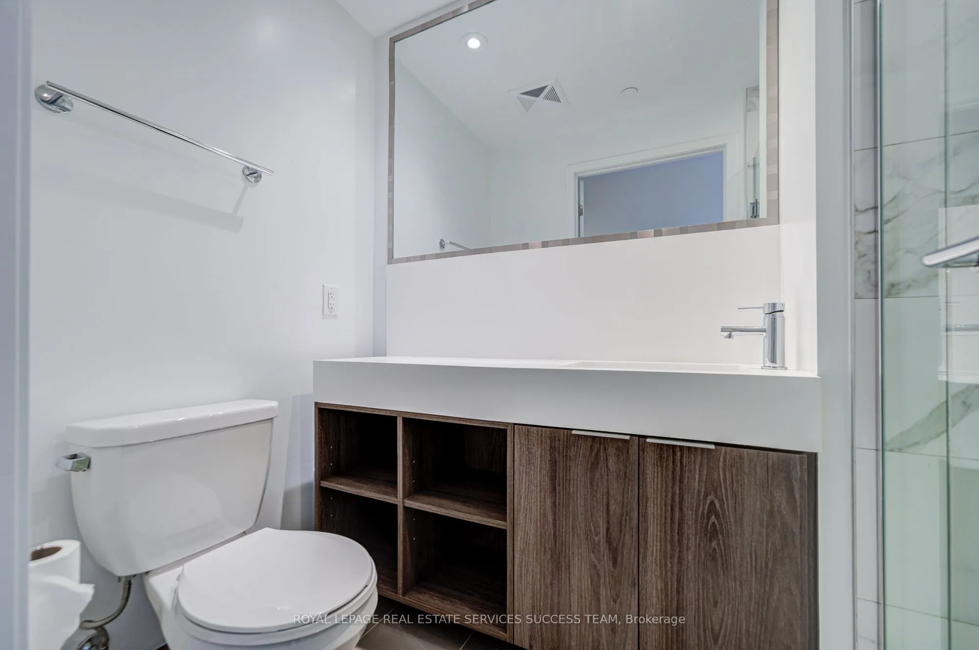 15 Lower Jarvis Street, #2110 A